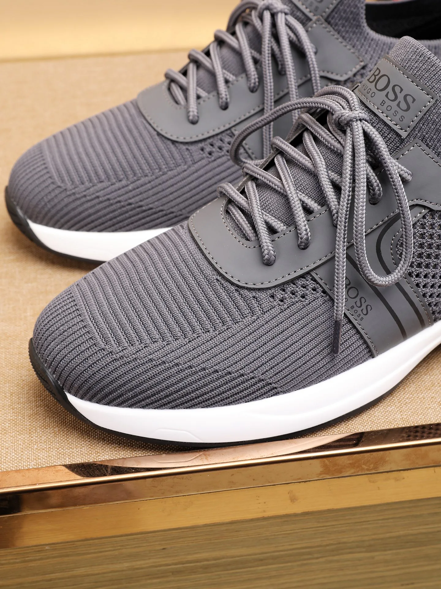 Кроссовки Мужские Hugo Boss 9919102