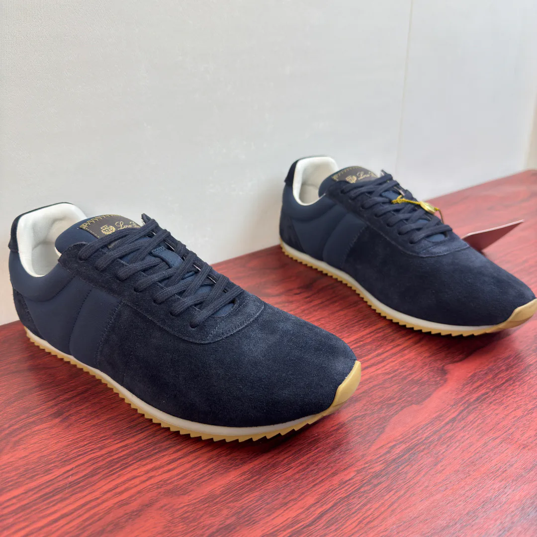 Кроссовки Женские Loro Piana 17636484
