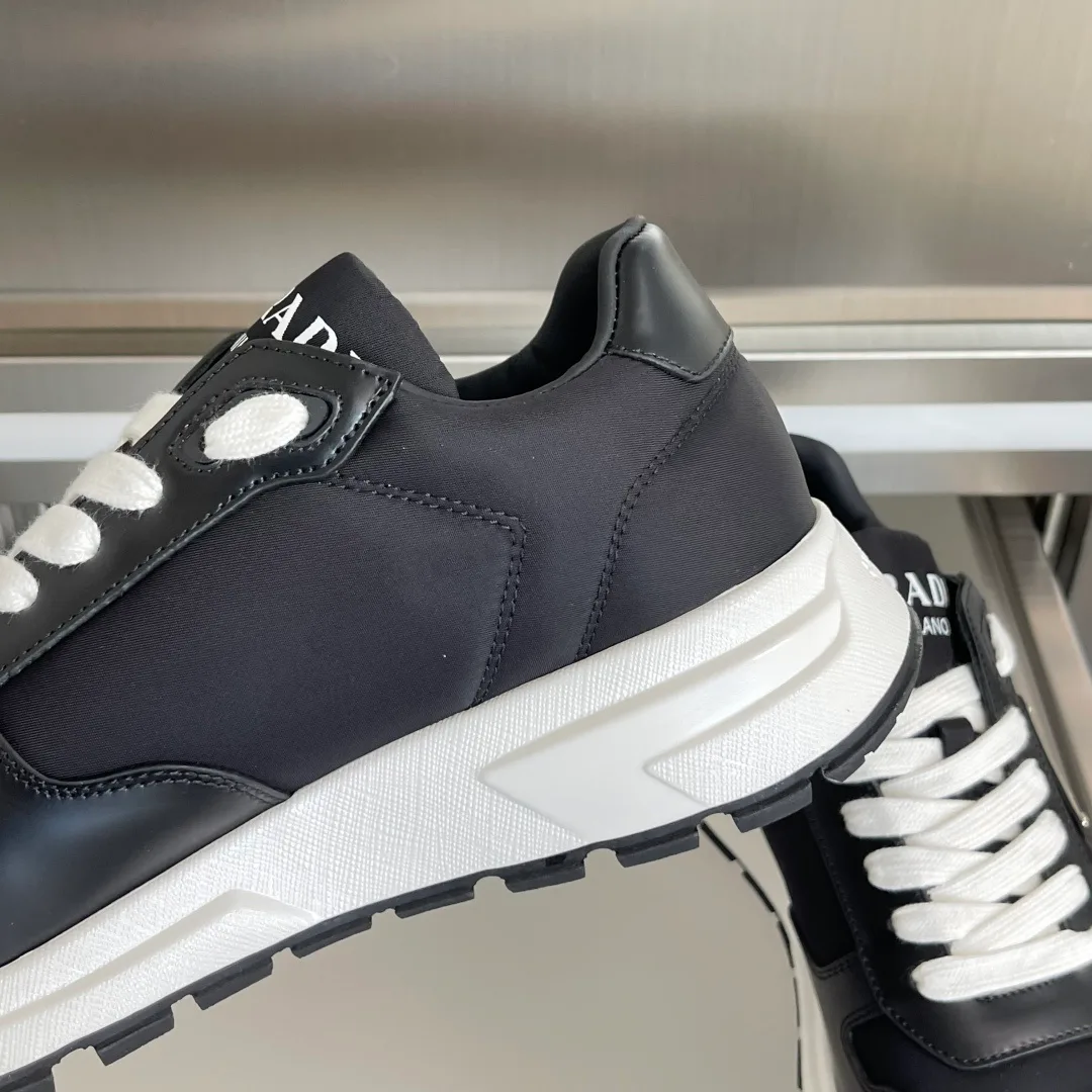Кроссовки Мужские Prada 1276716