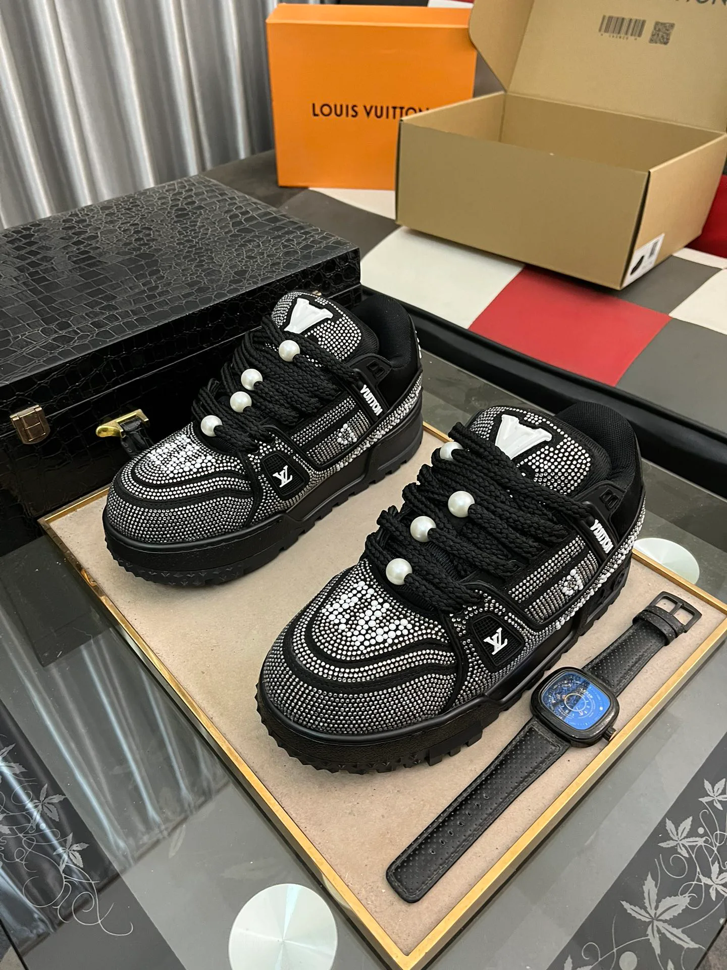 Кроссовки Женские Louis Vuitton 837046