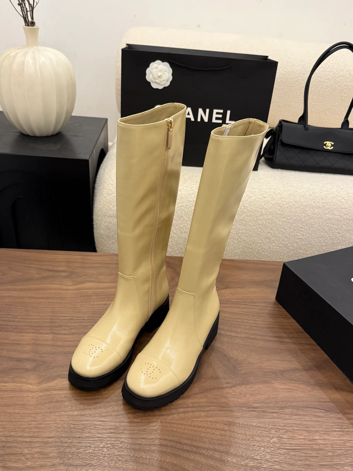 Сапоги Женские Chanel 18275725