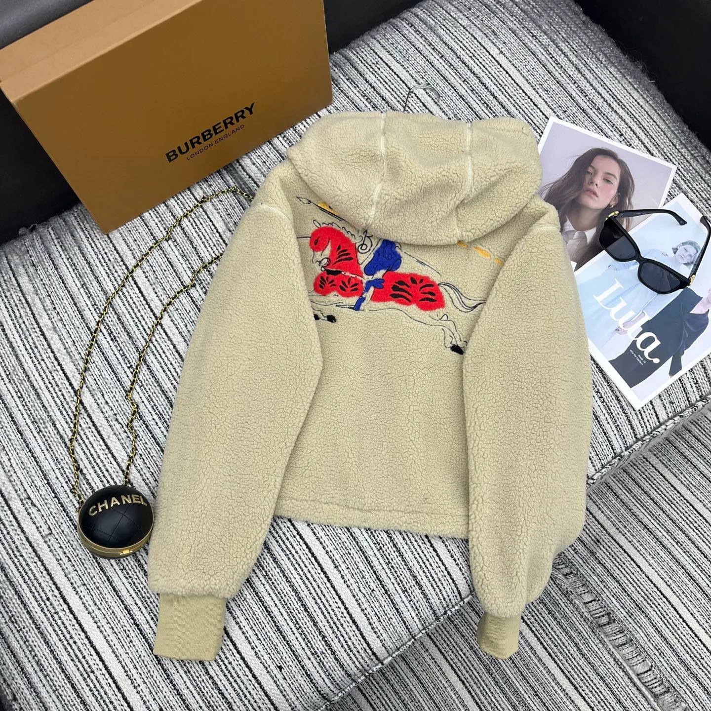 Куртки И Пуховики Женские Burberry 1145081