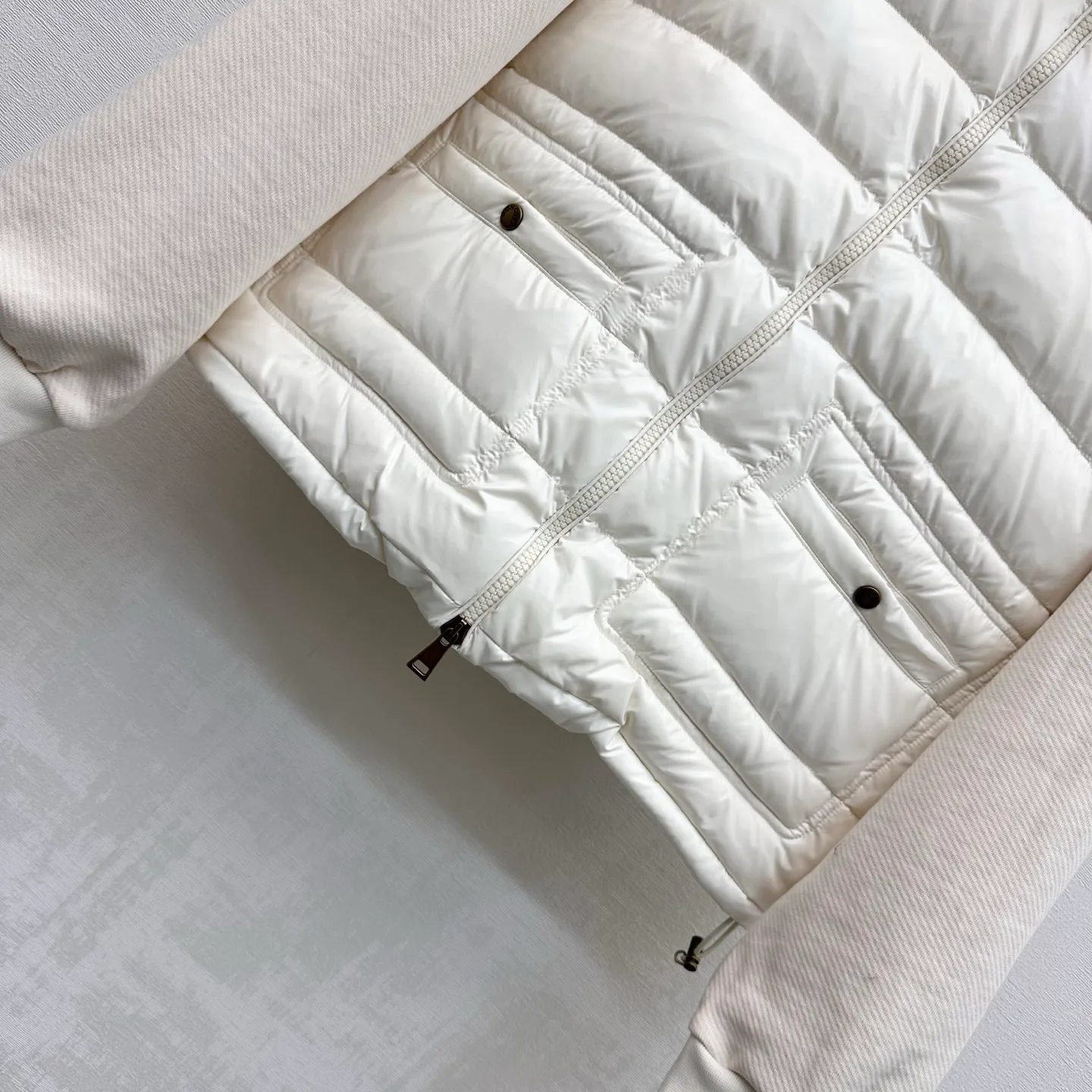 Куртки И Пуховики Женские Moncler 18141497