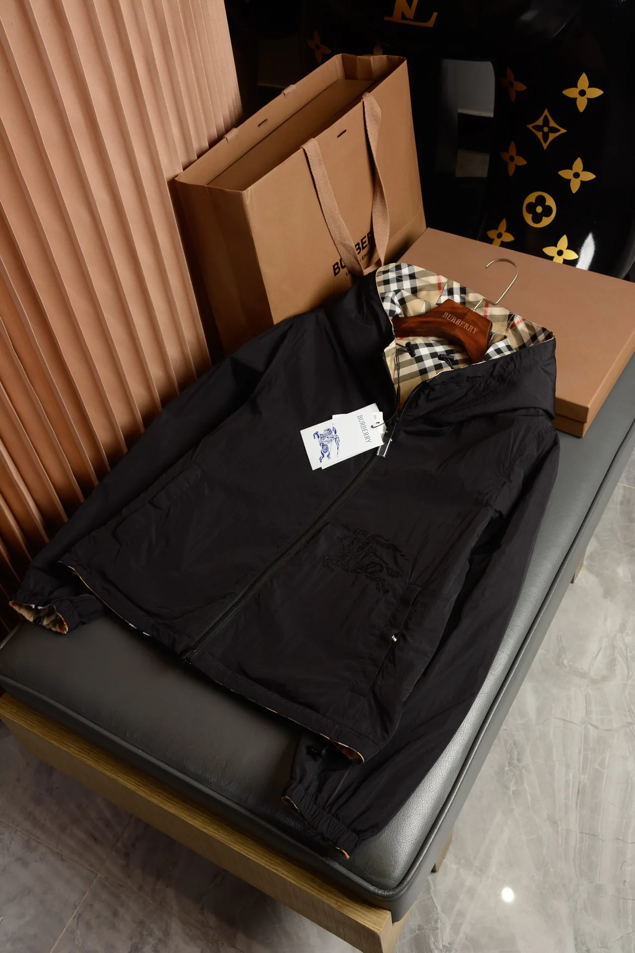 Куртки И Пуховики Мужские Burberry 13432884