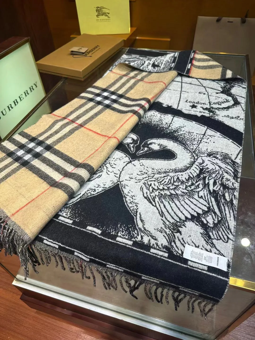 Шарфы Burberry 789489