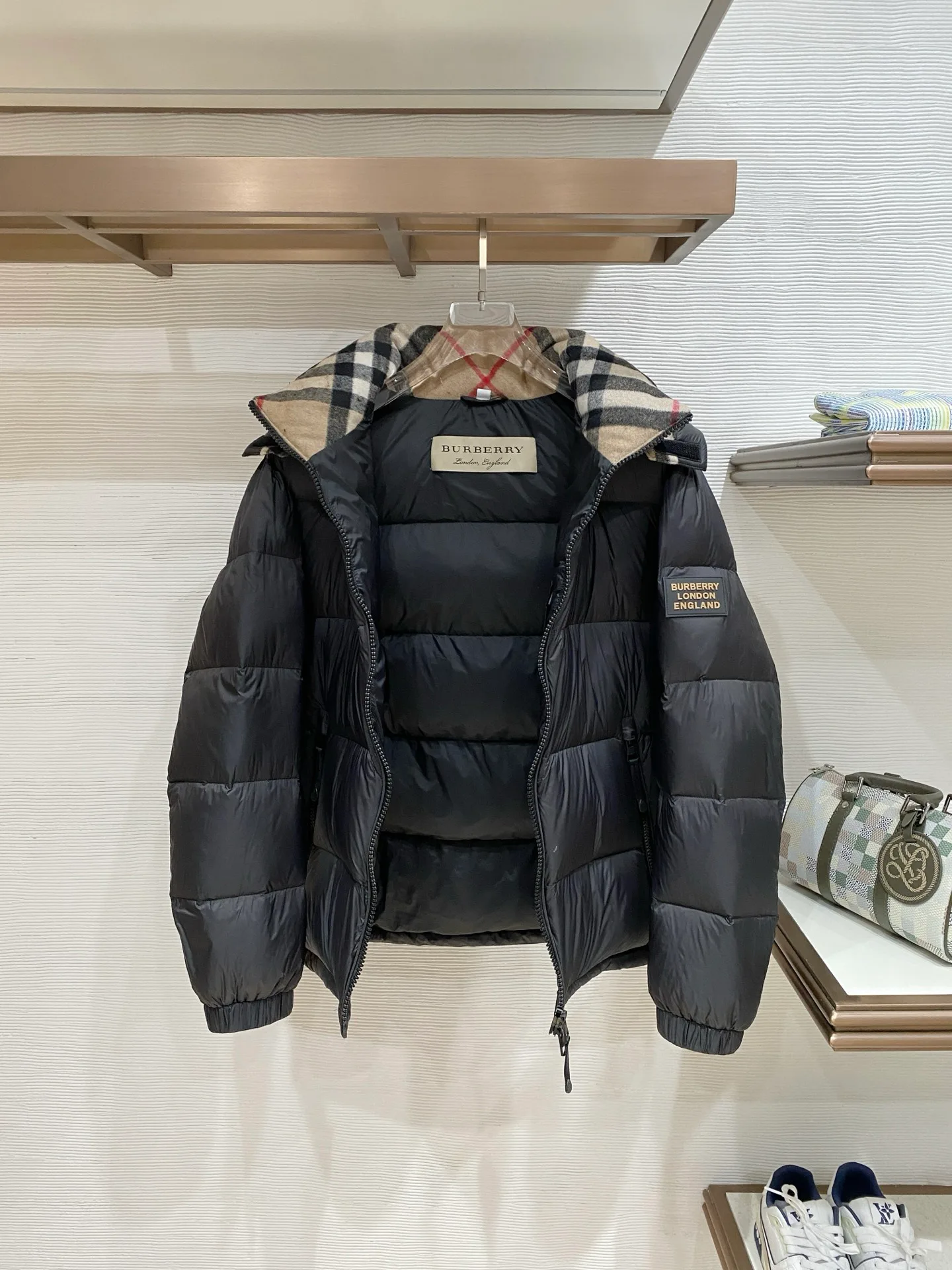 Куртки И Пуховики Мужские Burberry 1825988
