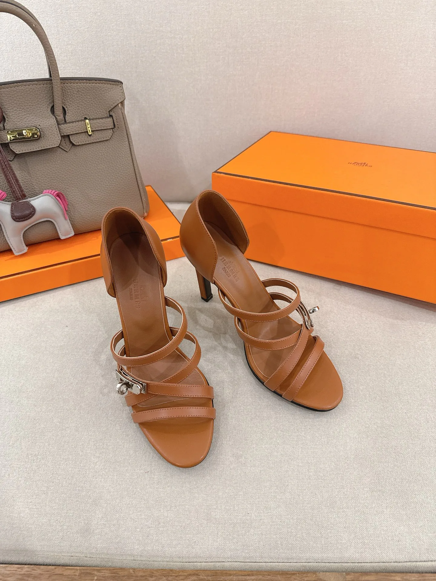 Босоножки Женские Hermes 10847636