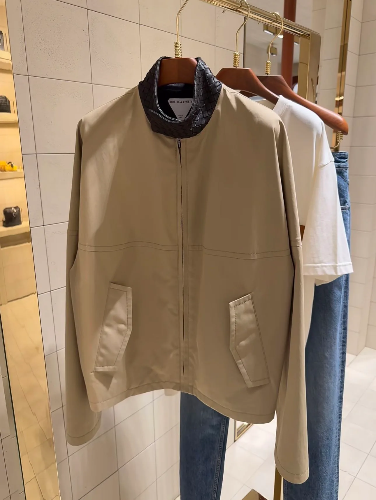 Куртки И Пуховики Женские Bottega Veneta 17881389
