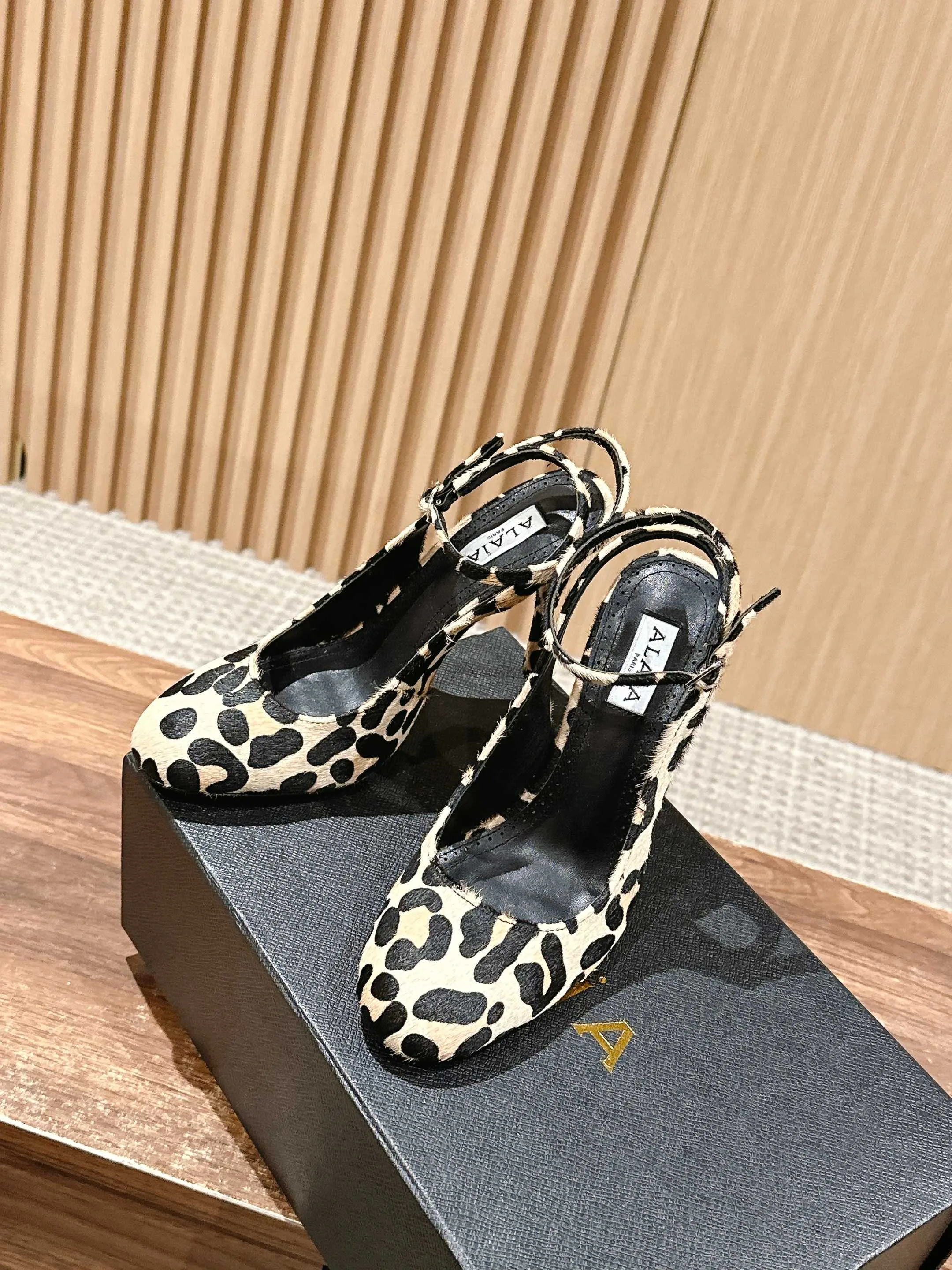 Туфли Женские Alaia 22533