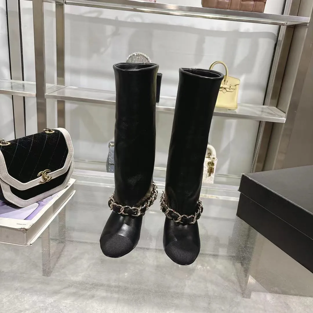 Сапоги Женские Chanel 18034428