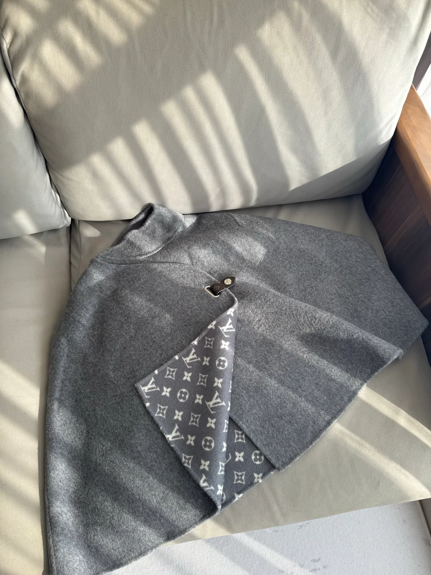 Пальто Женские Louis Vuitton 18361617