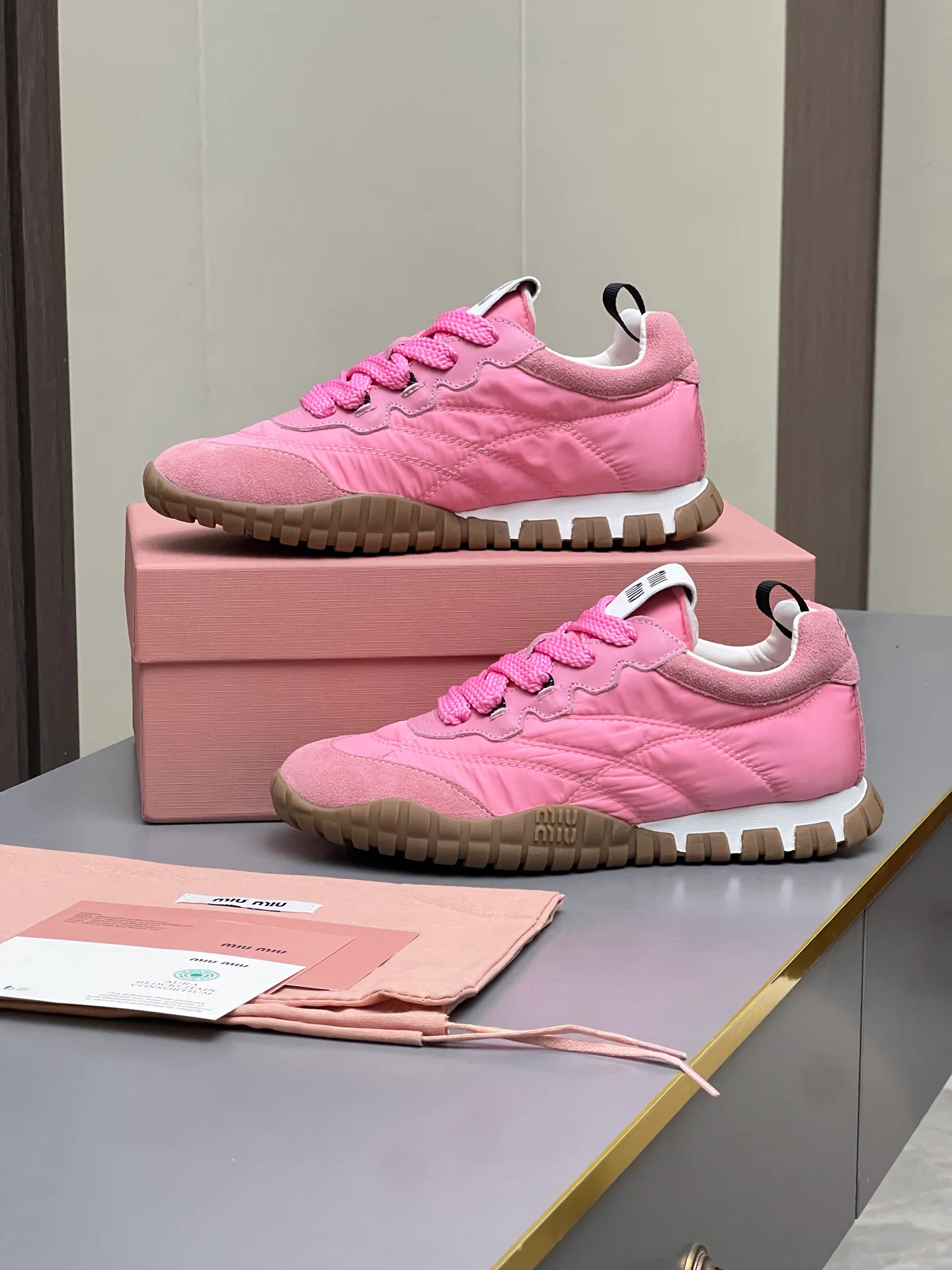 Кроссовки Женские Miu Miu 17968636