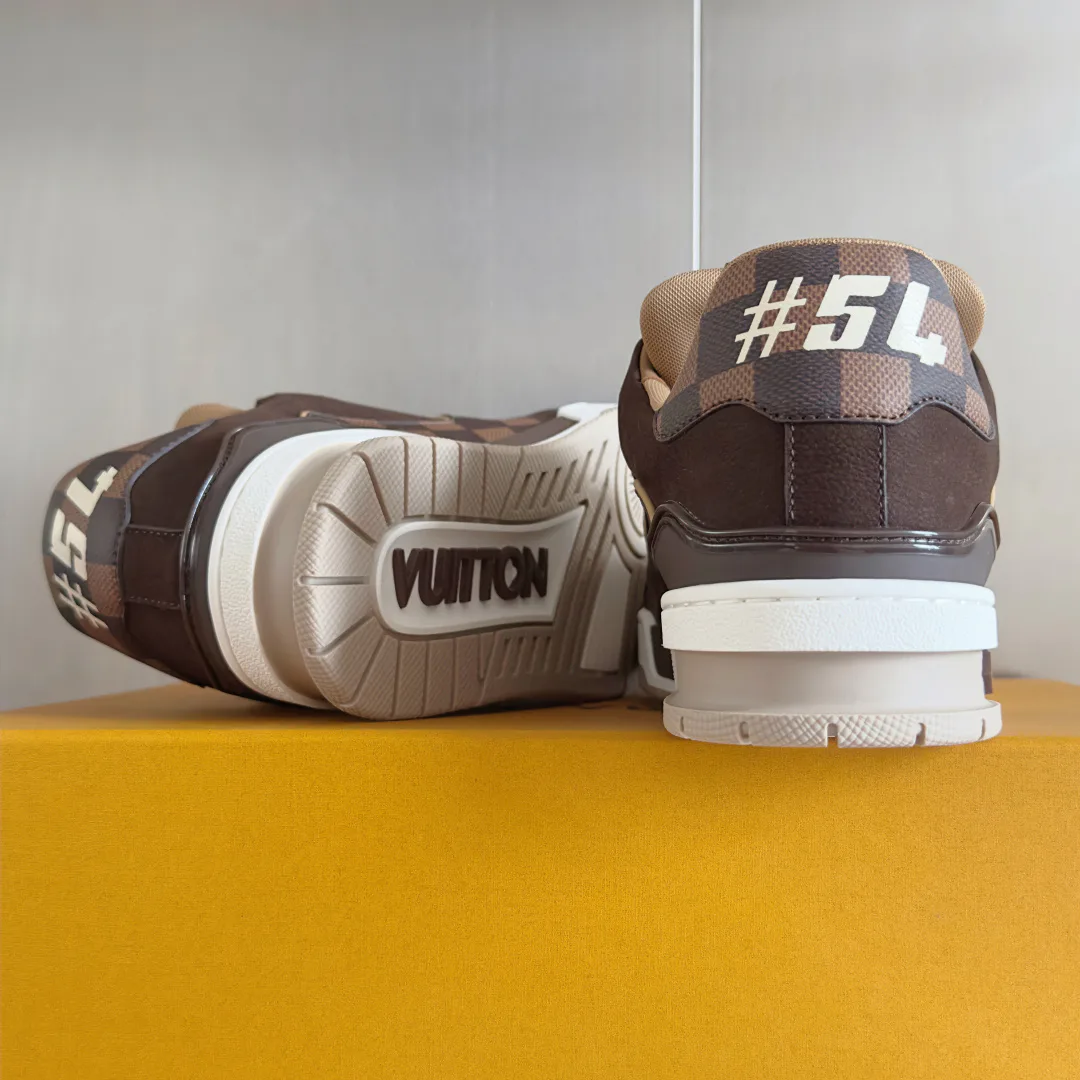 Кроссовки Женские Louis Vuitton 1546740