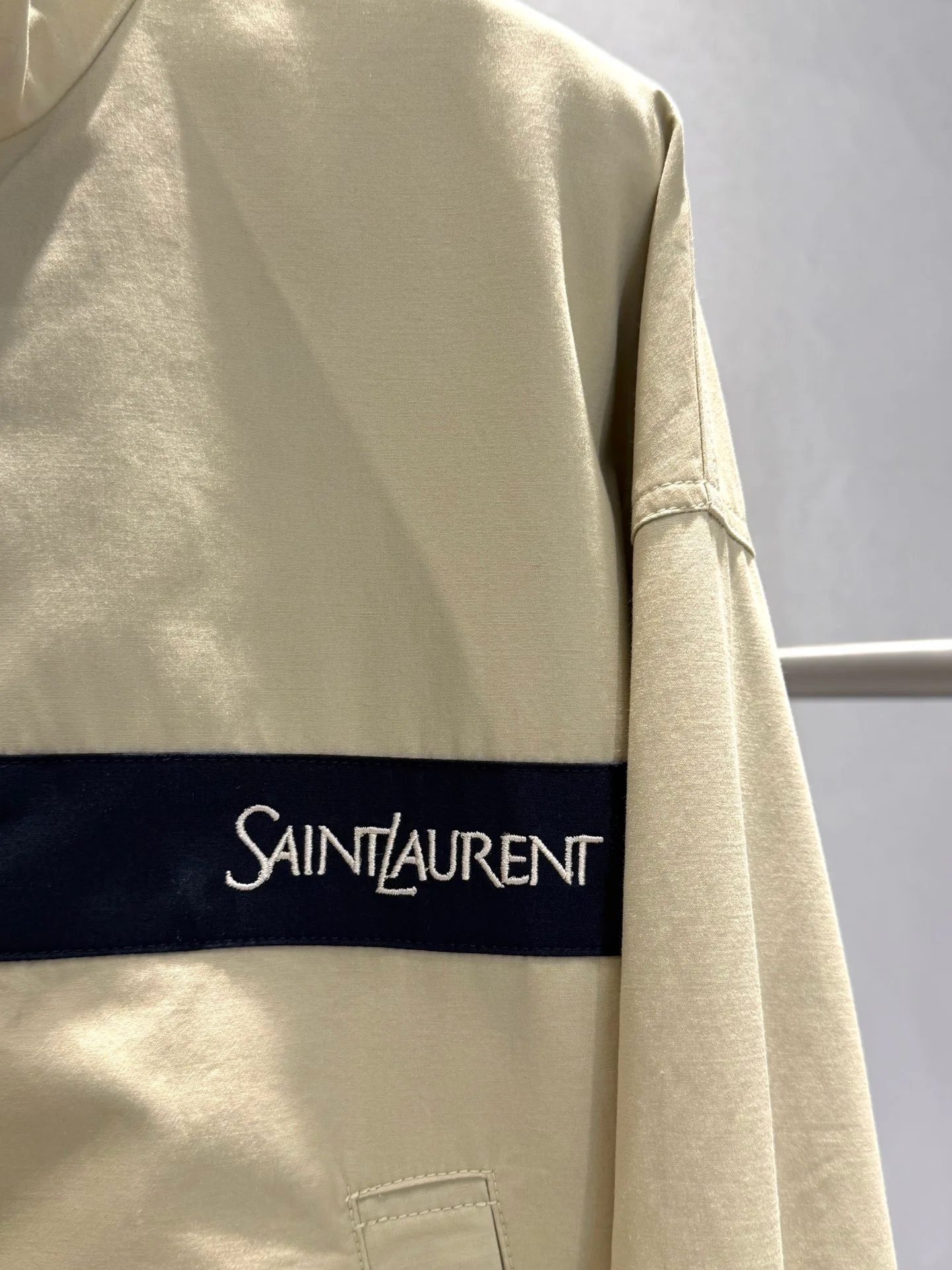 Куртки И Пуховики Женские Saint Laurent 17938161
