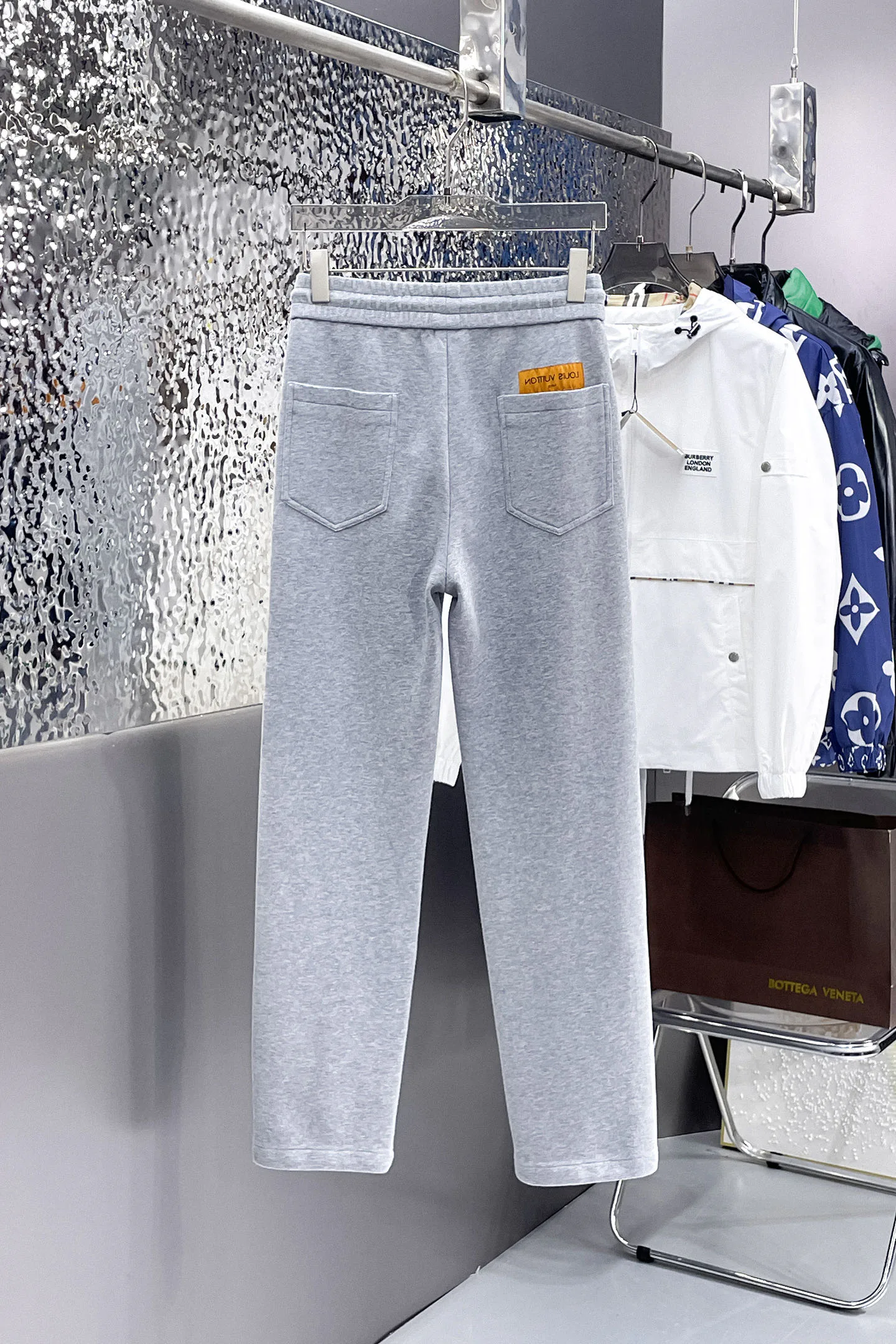 Брюки Женские Louis Vuitton 4710366