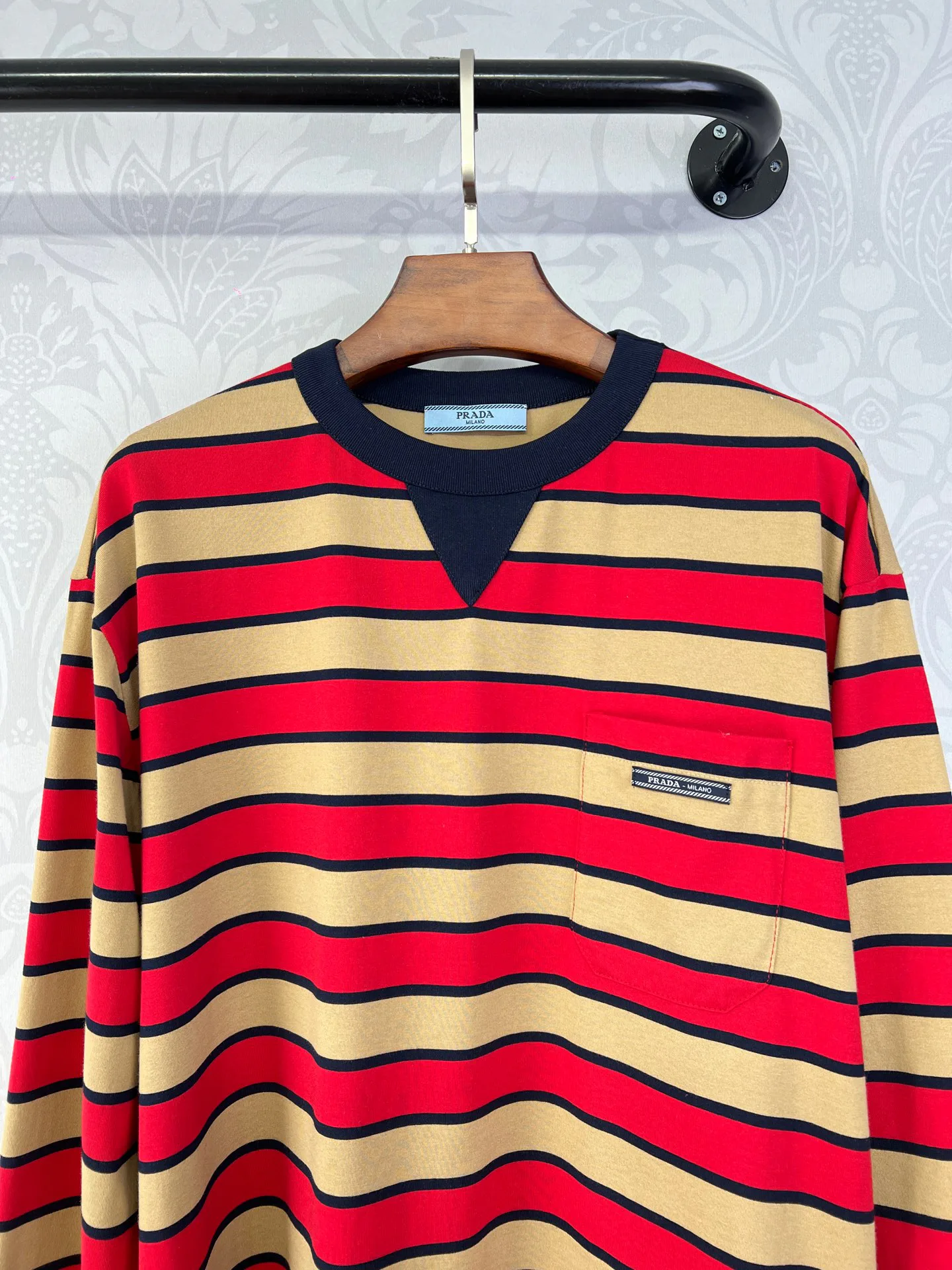 Лонгсливы Женские Prada 23945