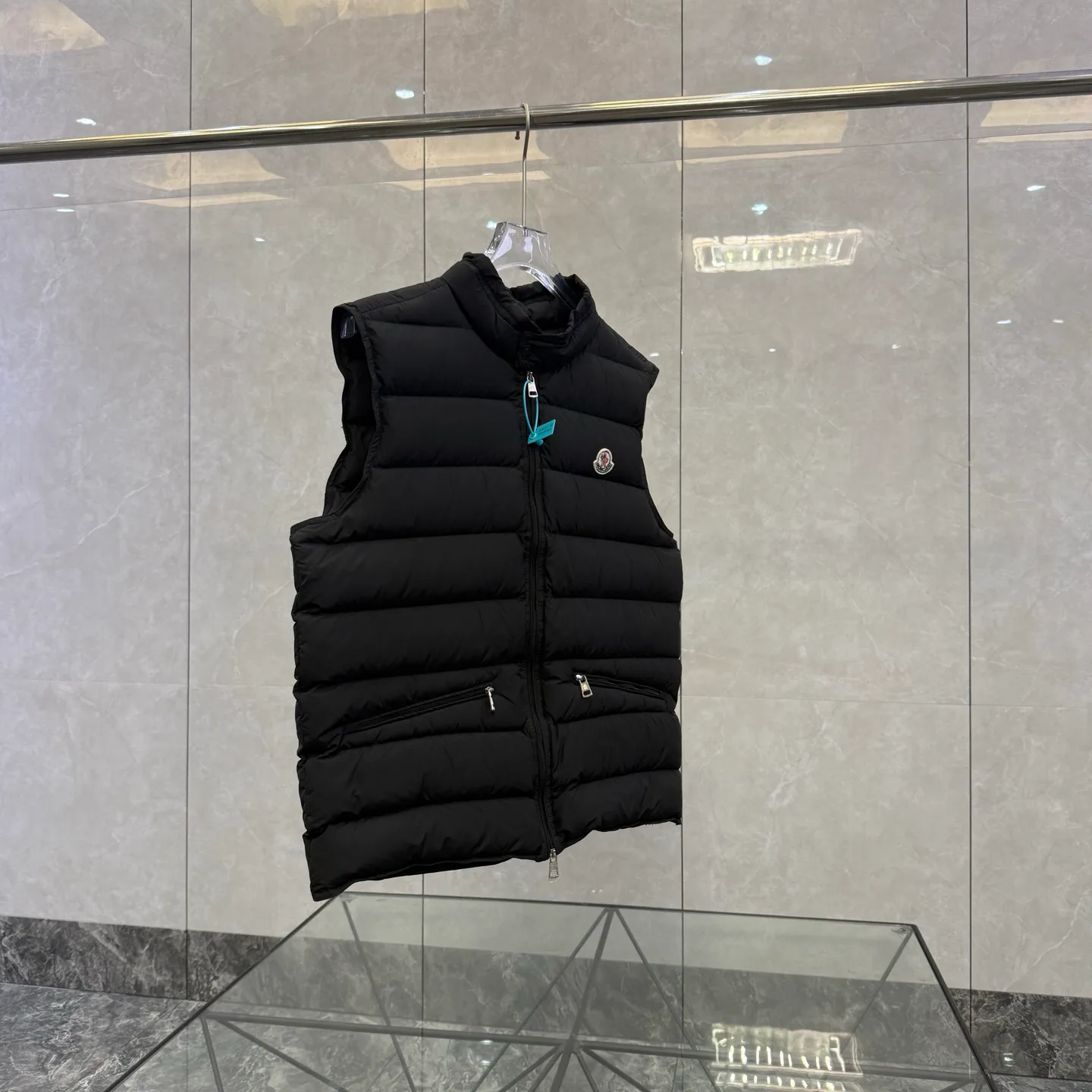 Жилеты Женские Moncler 18615110