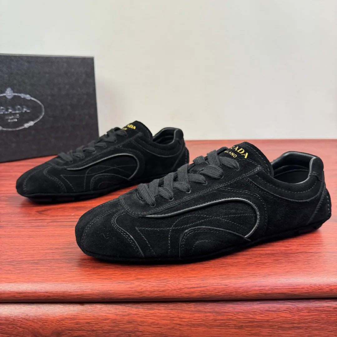 Кроссовки Мужские Prada 11211825