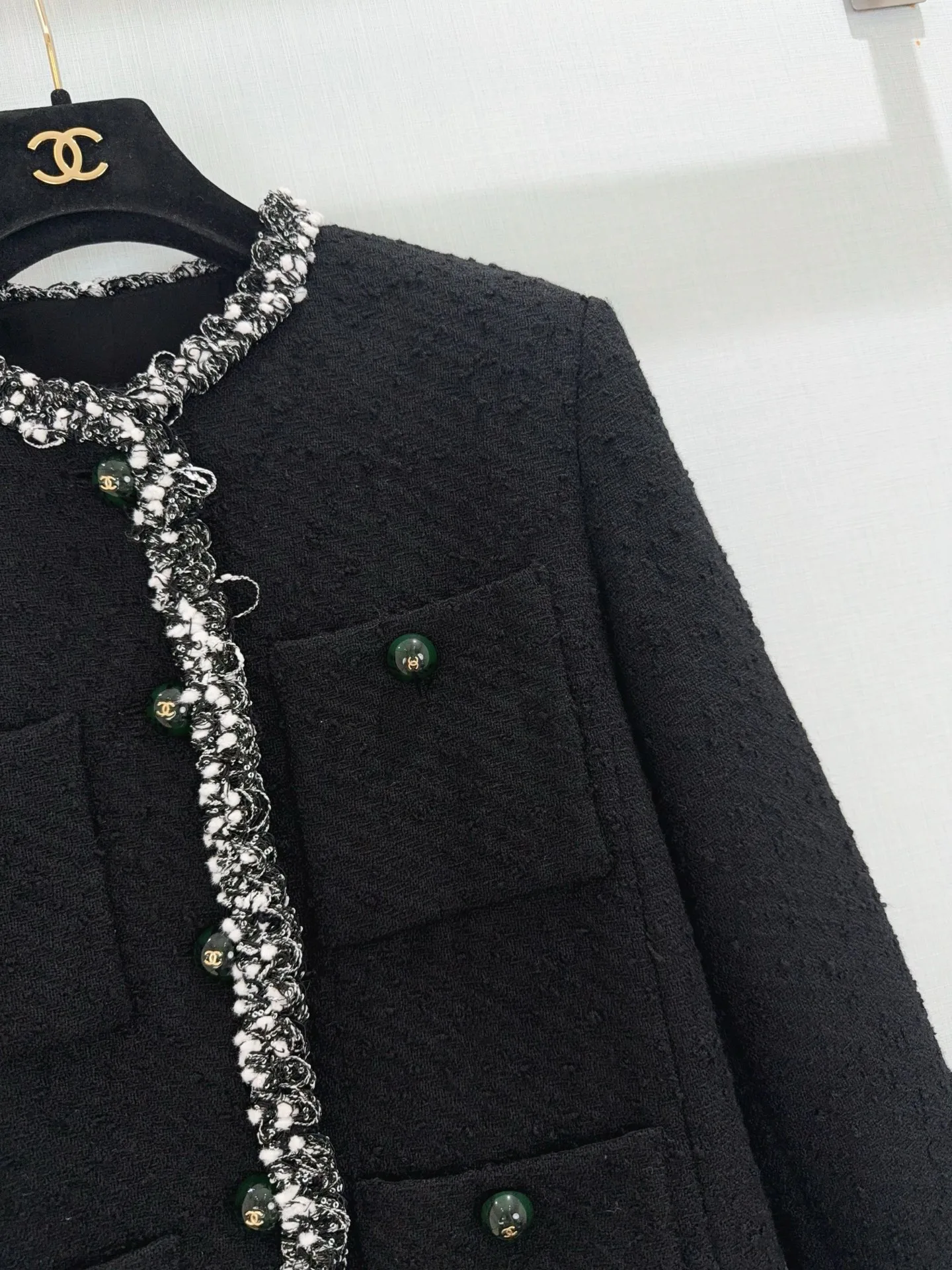 Жакеты Женские Chanel 17628697