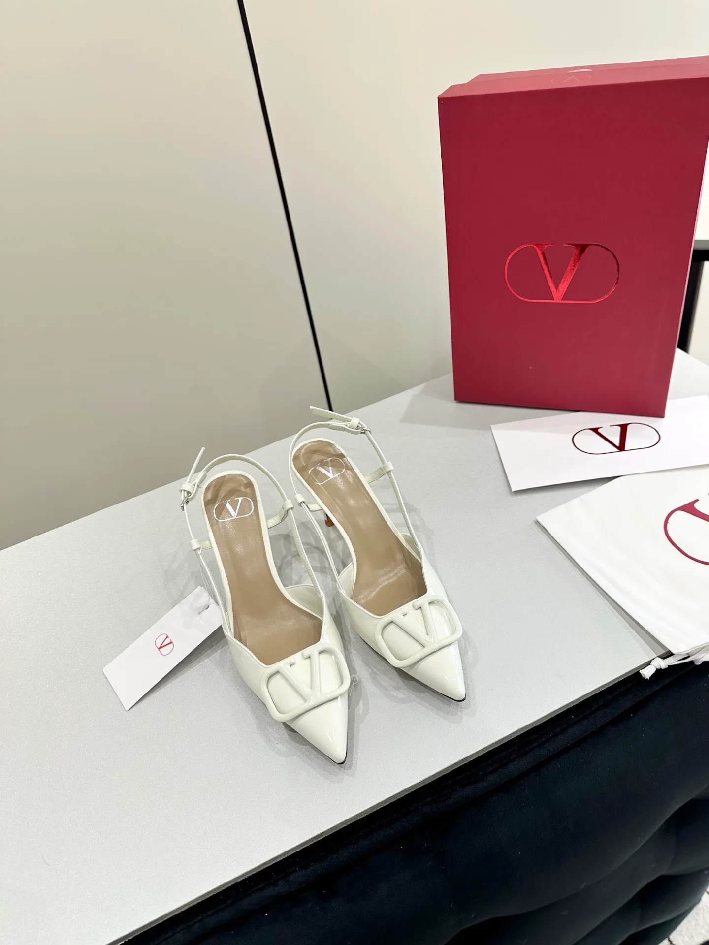 Босоножки Женские Valentino 11608851