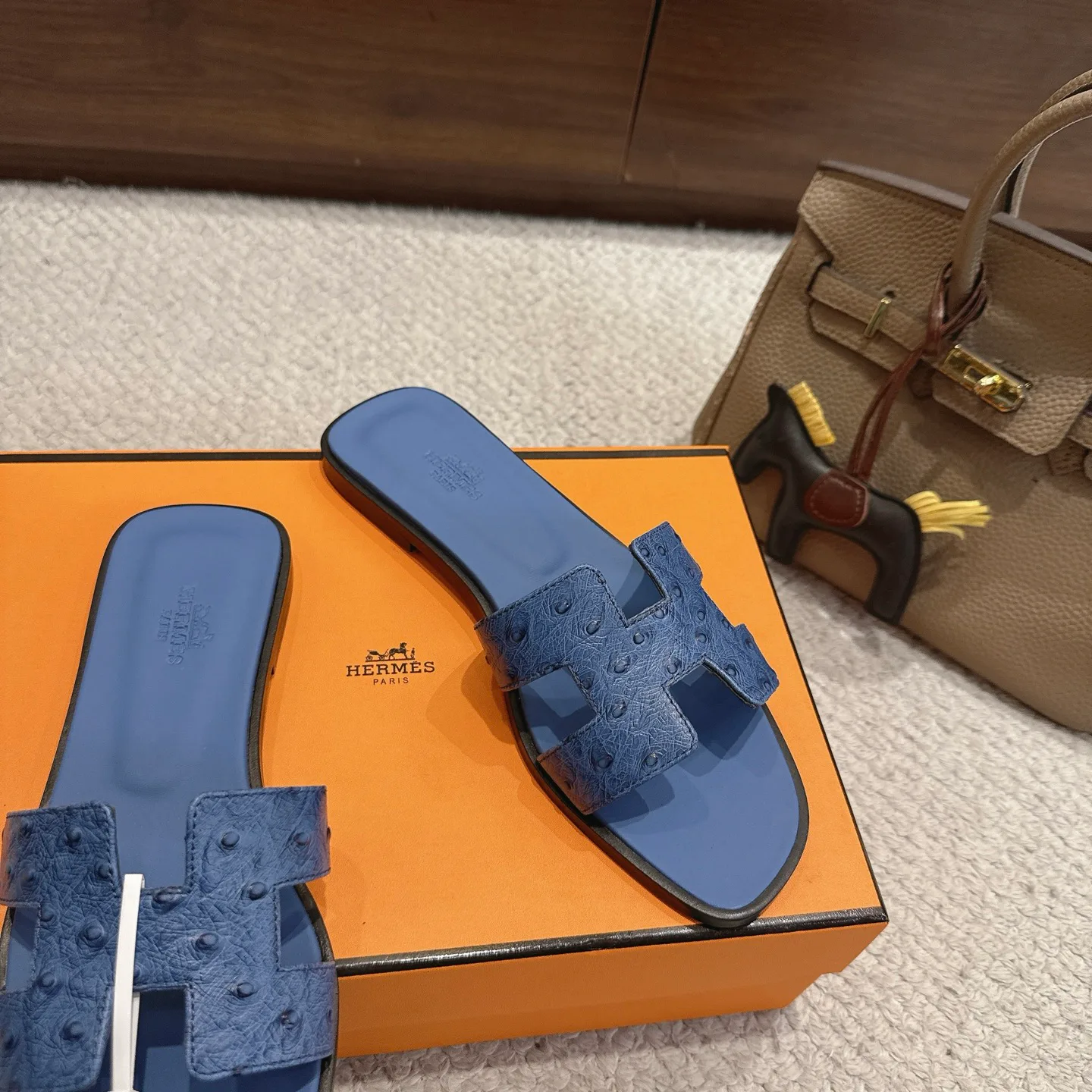 Шлепанцы Женские Hermes 17480726