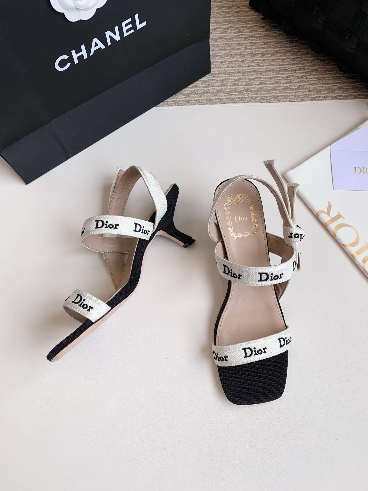 Босоножки Женские Christian Dior 13326883