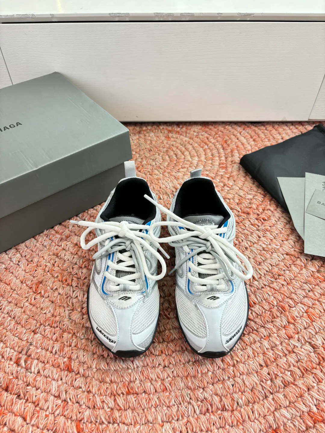 Кроссовки Женские Balenciaga 12128345