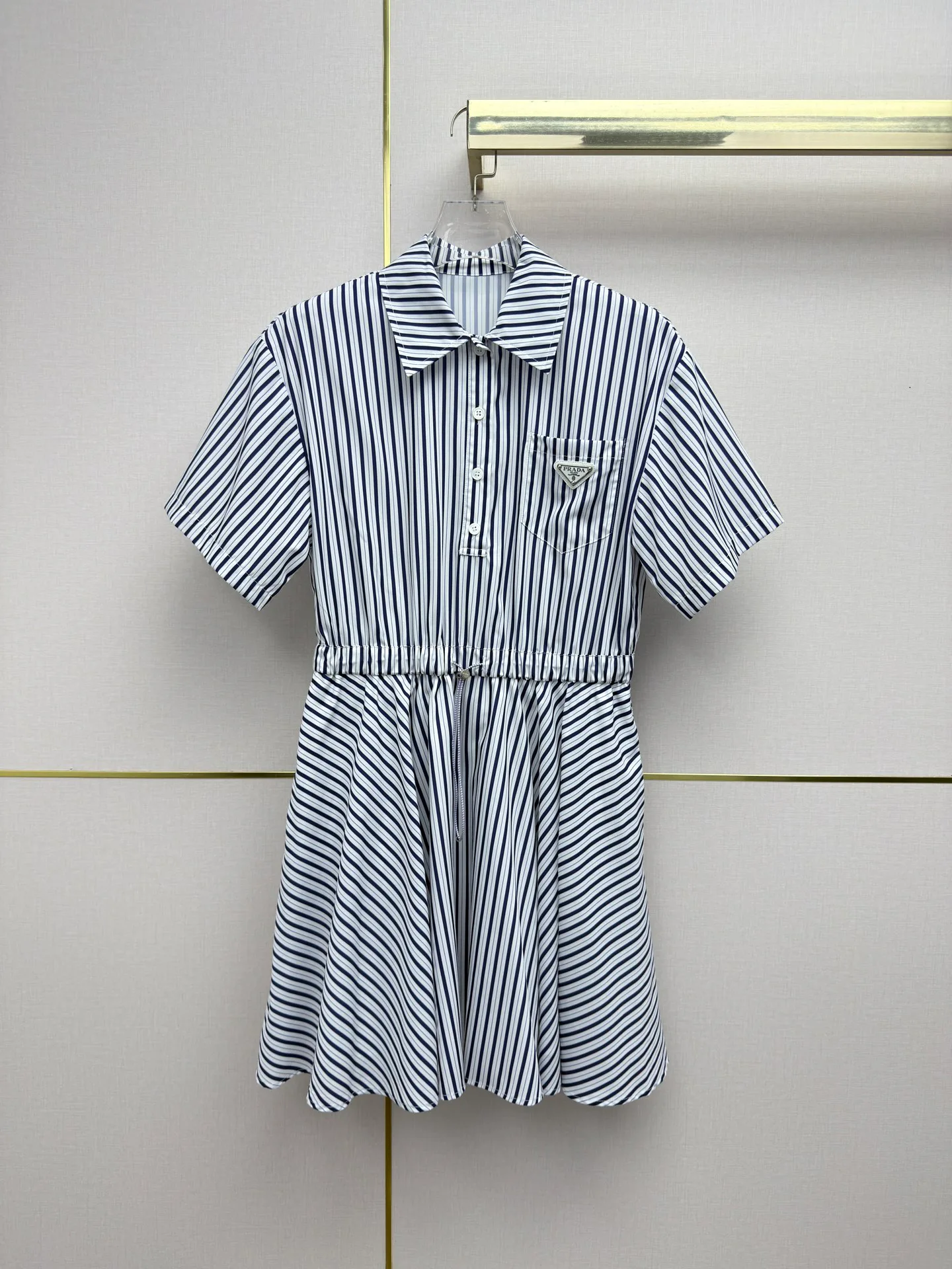 Платья Женские Prada 16873674