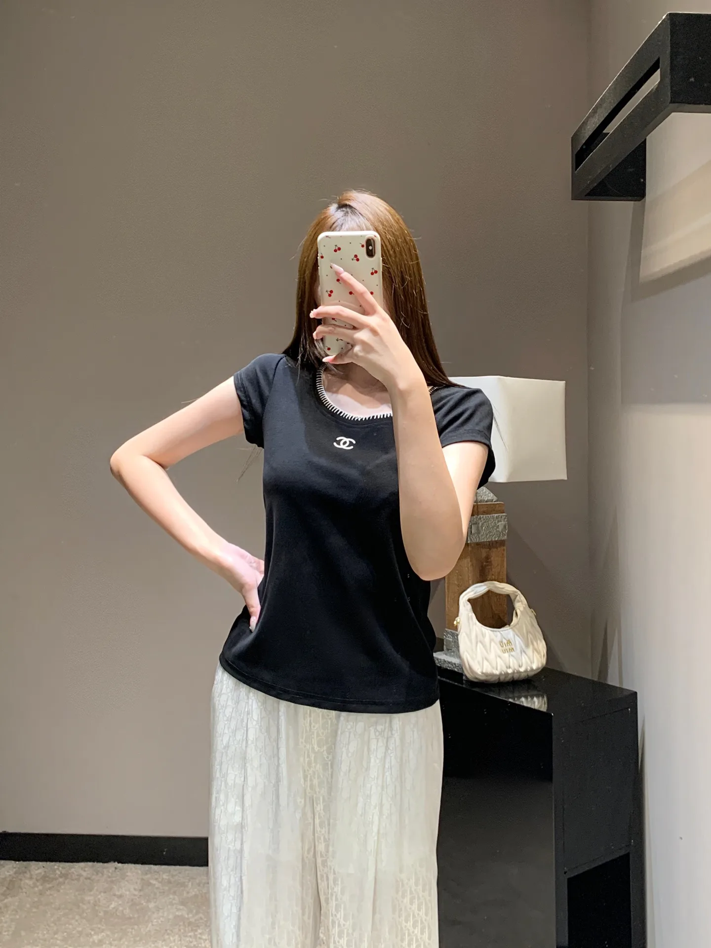 Футболки Женские Chanel 10703548