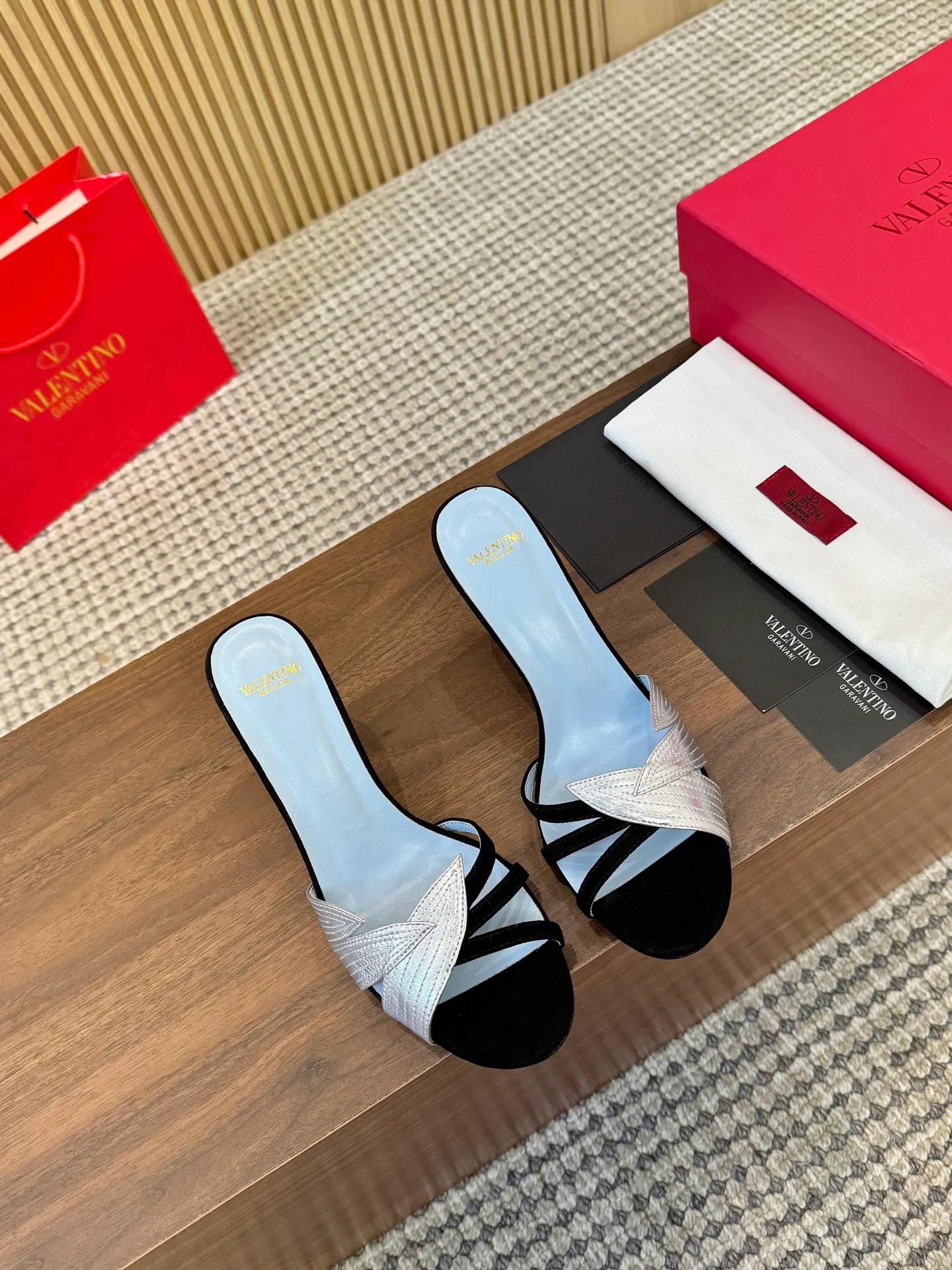 Босоножки Женские Valentino 9737241