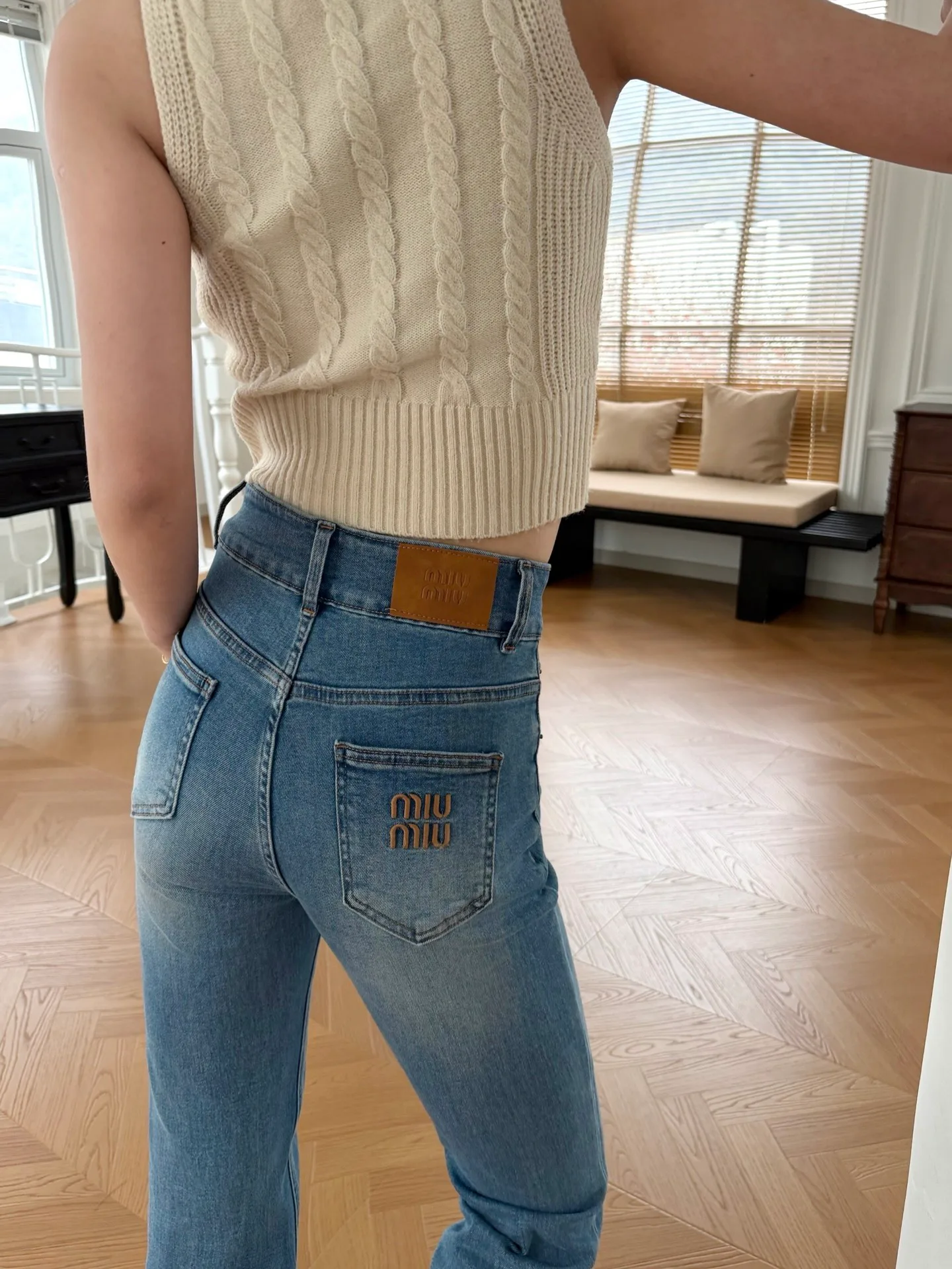 Джинсы Женские Miu Miu 11418297