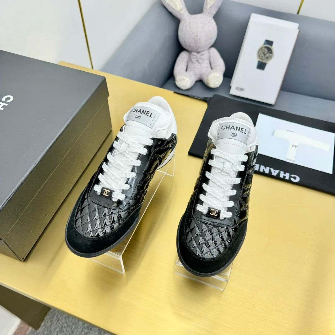 Кроссовки Женские Chanel 12227950