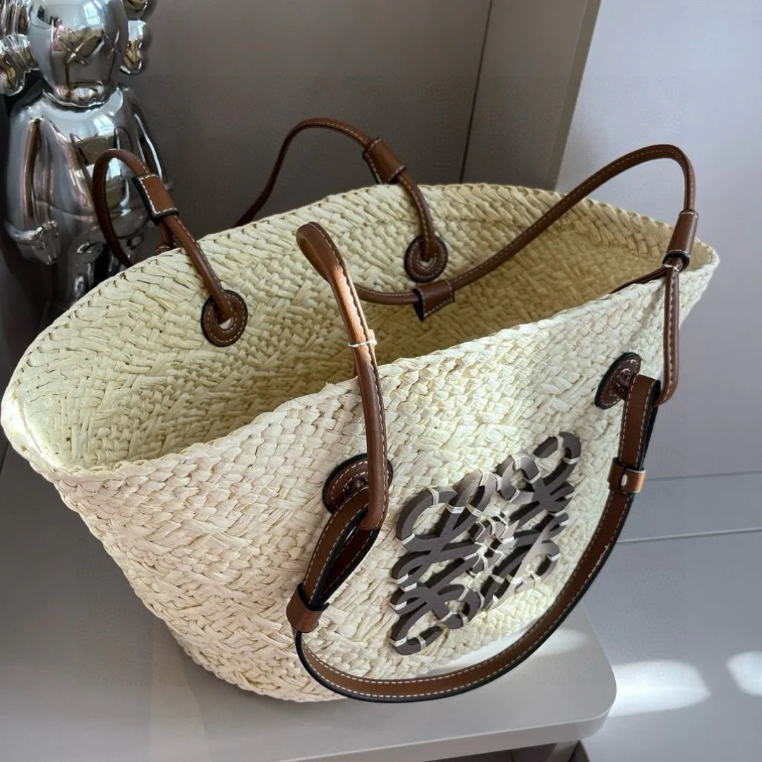 Классические Сумки Женские Loewe 11633341