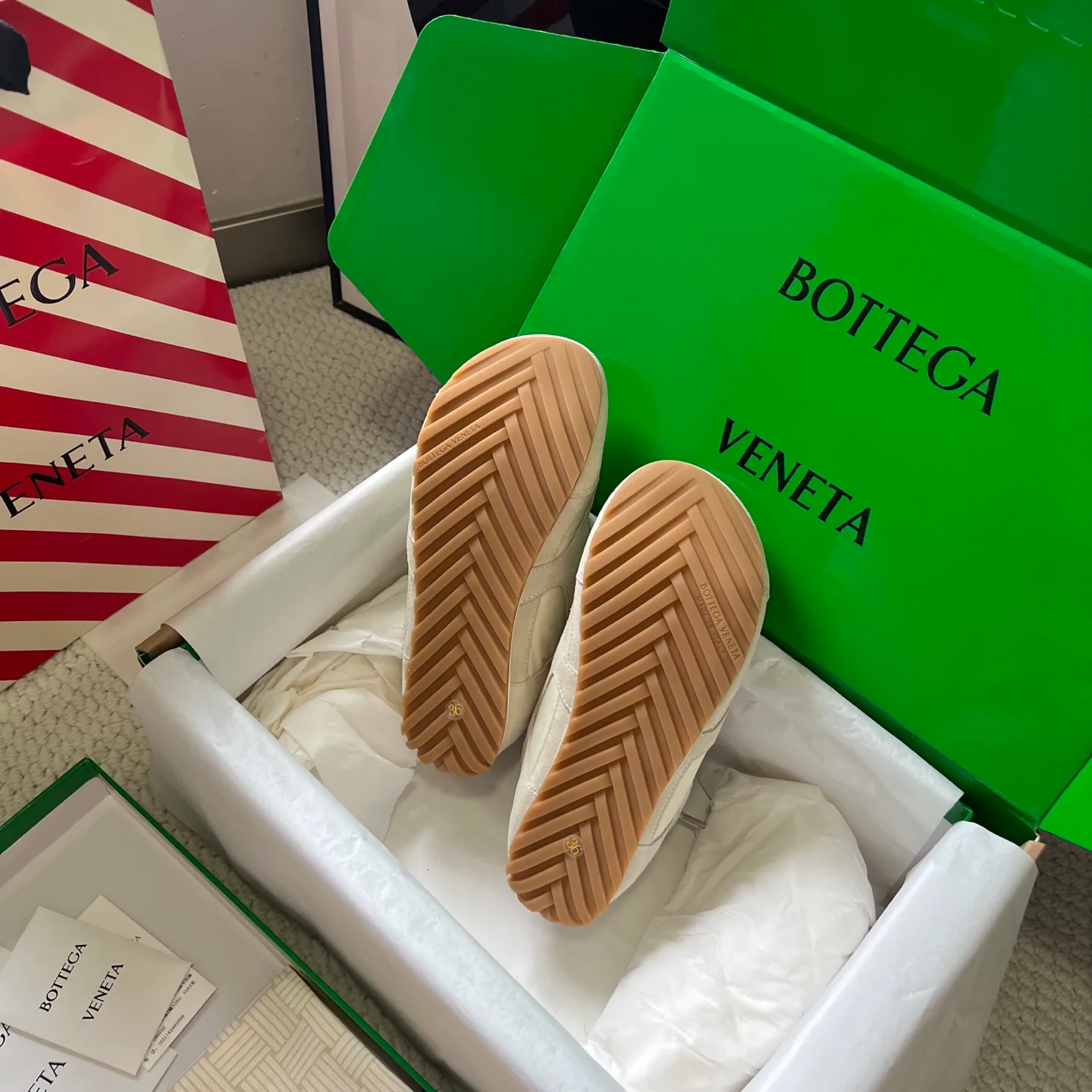 Кроссовки Женские Bottega Veneta 11565975