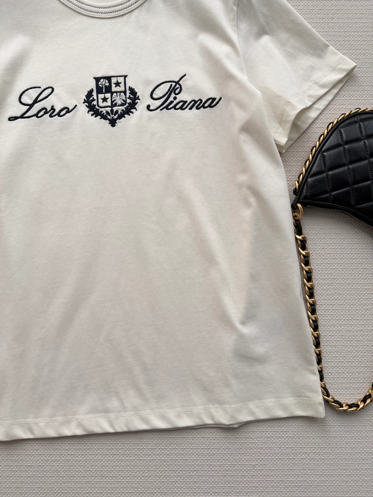 Футболки Женские Loro Piana 11247566