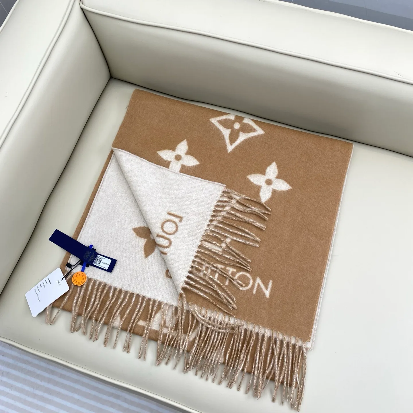 Шарфы Louis Vuitton 438493