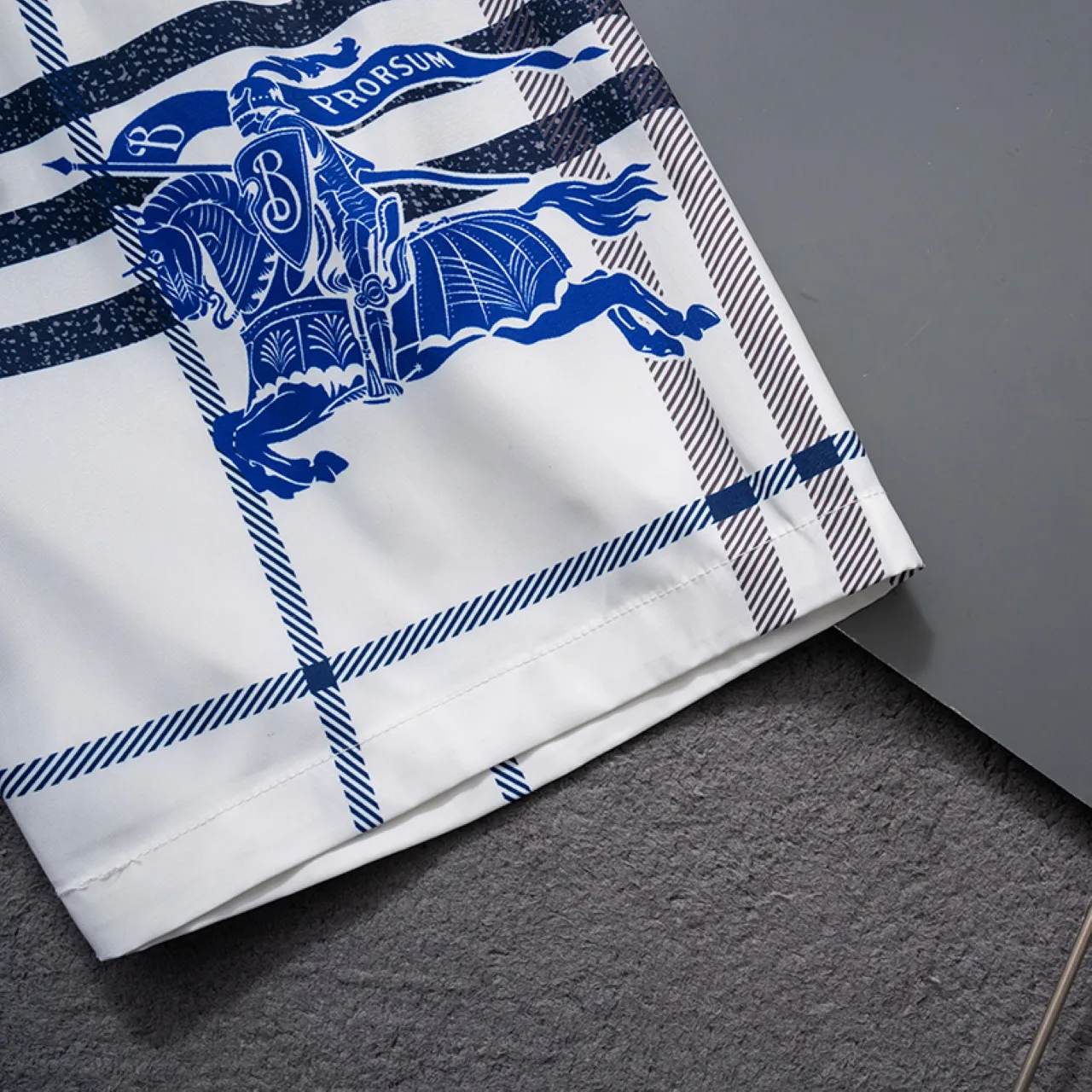 Шорты Мужские Burberry 5886538