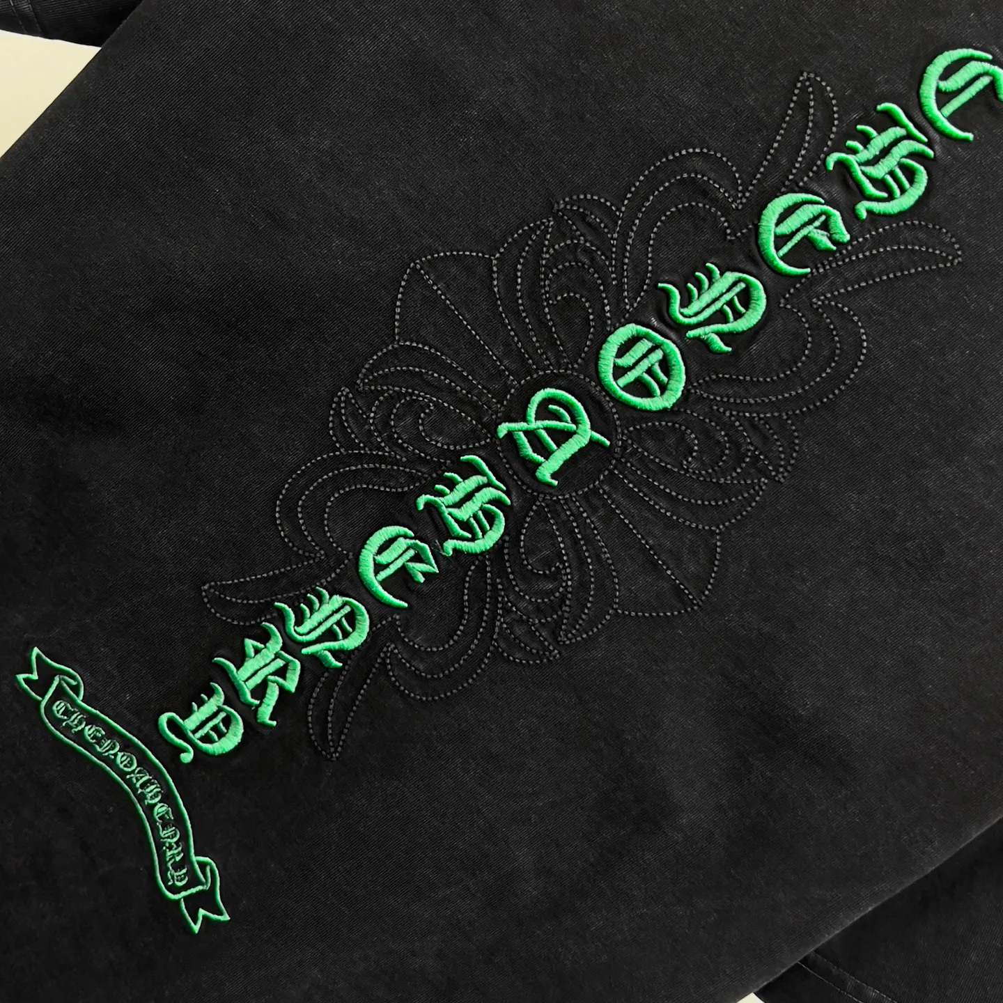 Футболки Женские Chrome Hearts 1858264