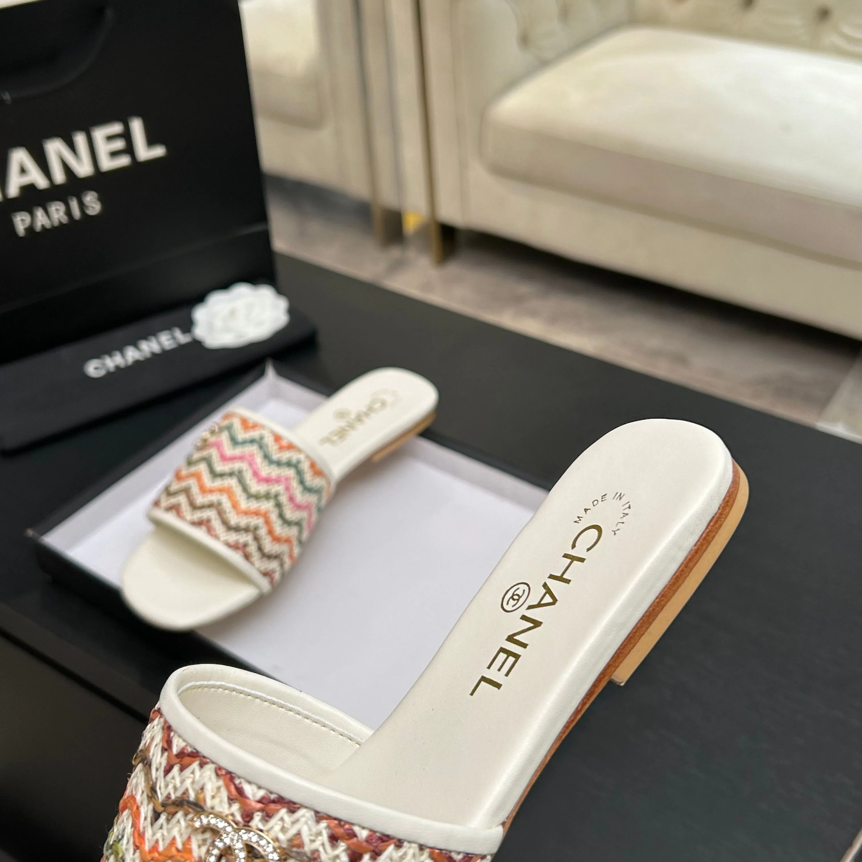 Шлепанцы Женские Chanel 10611367