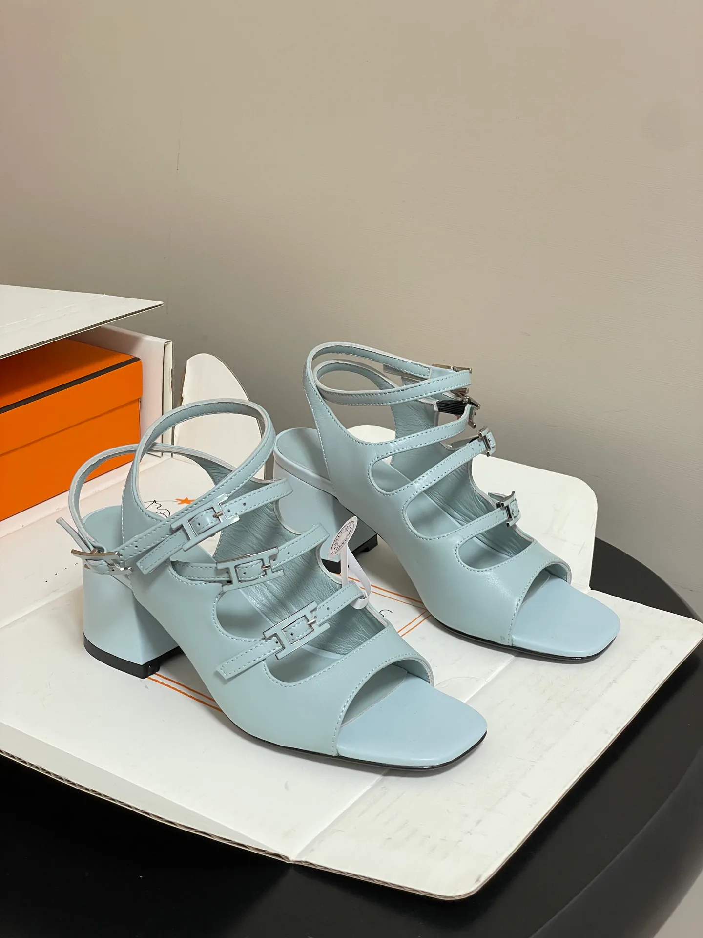 Босоножки Женские Hermes 11178043