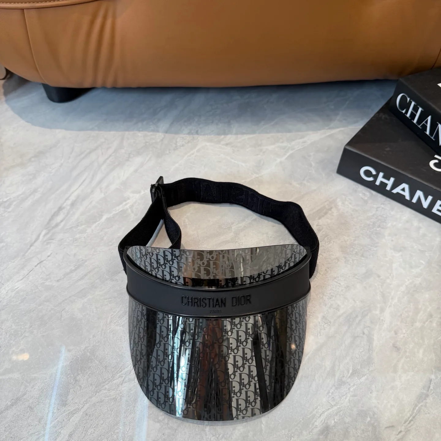 Головные Уборы Christian Dior 13294389