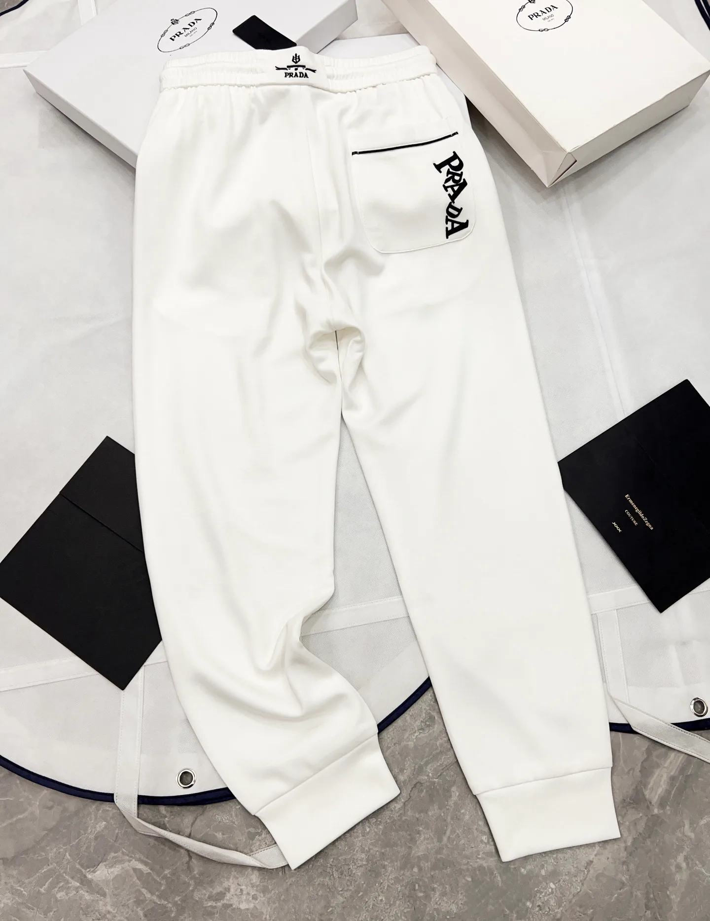 Брюки Мужские Prada 11322879