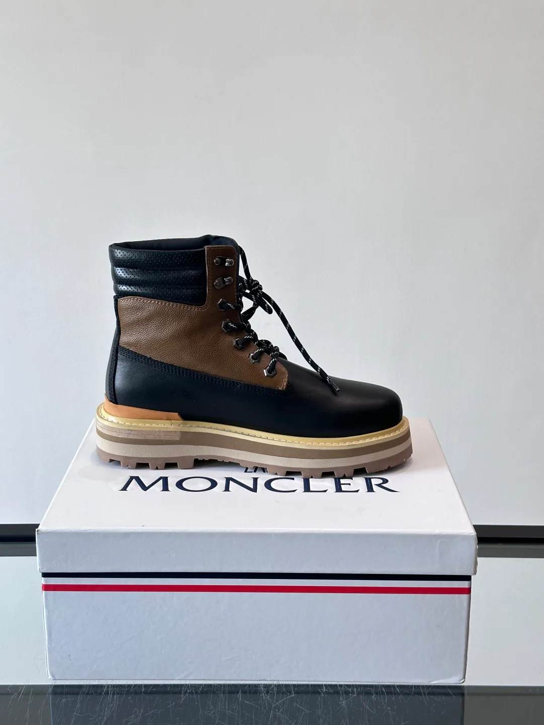 Ботинки Мужские Moncler 593805