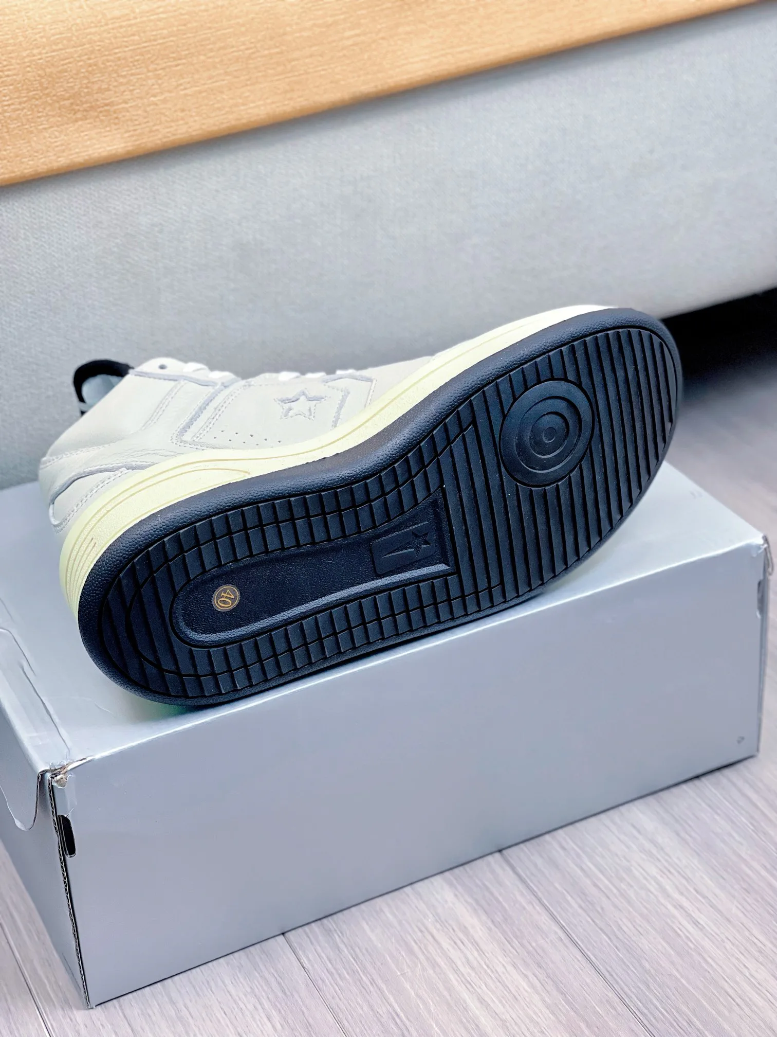 Кроссовки Женские Converse 6718