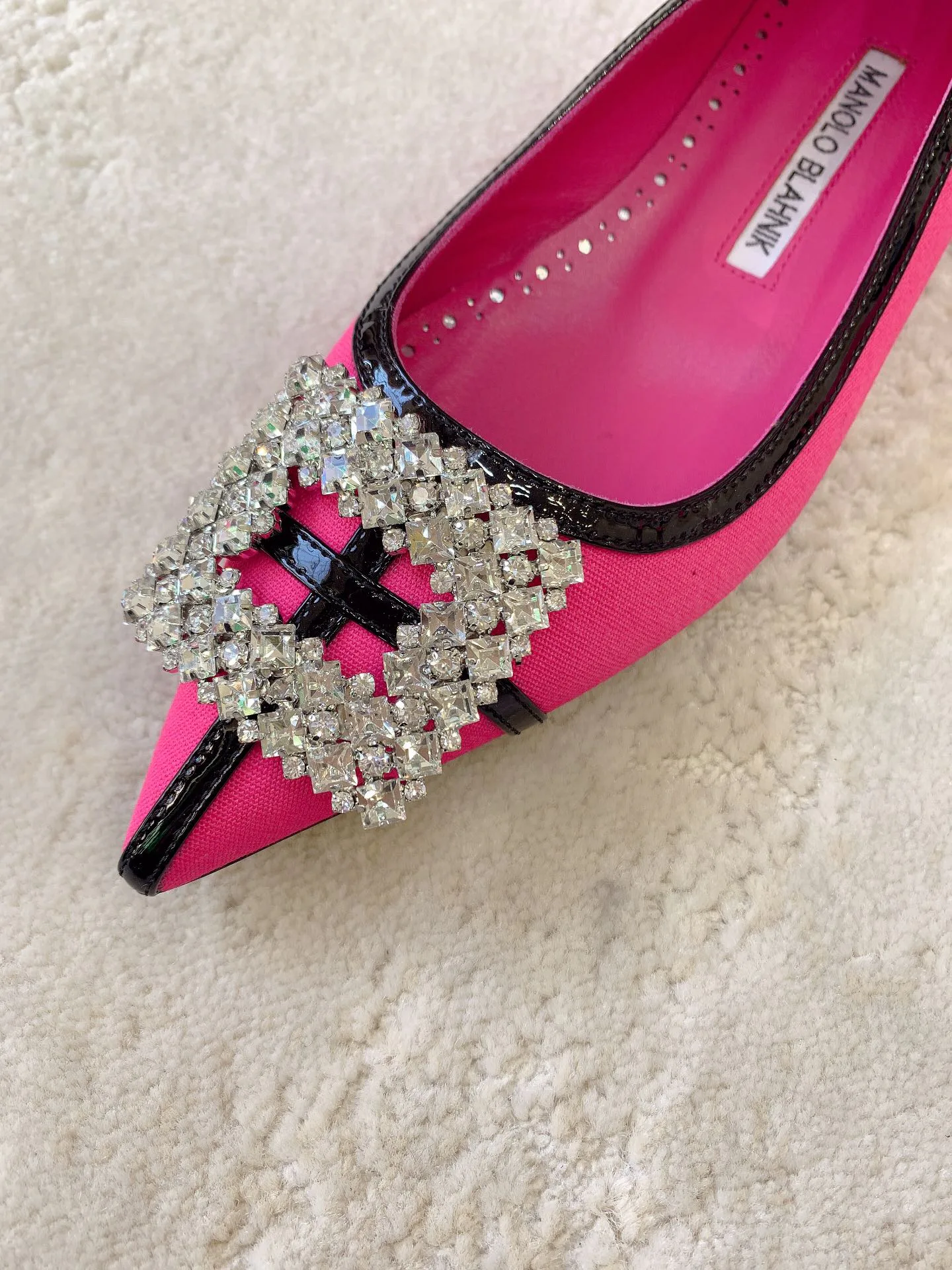 Туфли Женские Manolo Blahnik 18698282