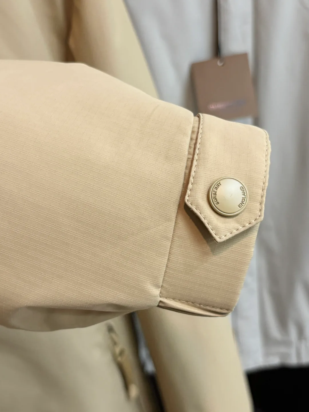 Куртки И Пуховики Женские Burberry 18157293