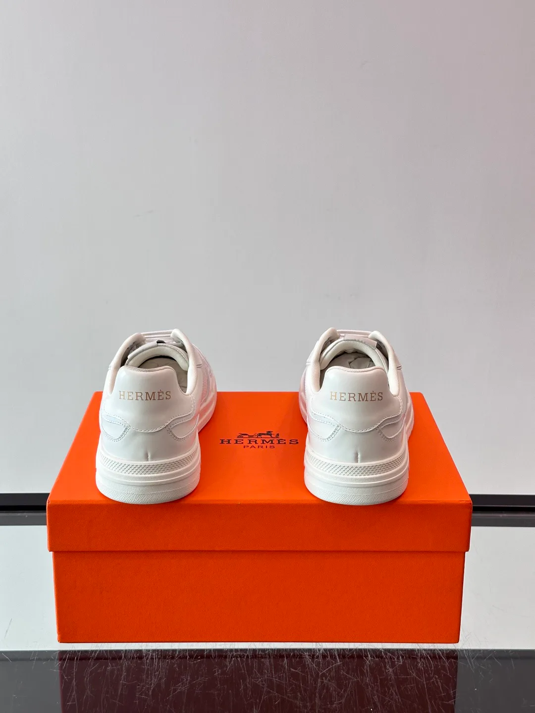 Кроссовки Мужские Hermes 18539667