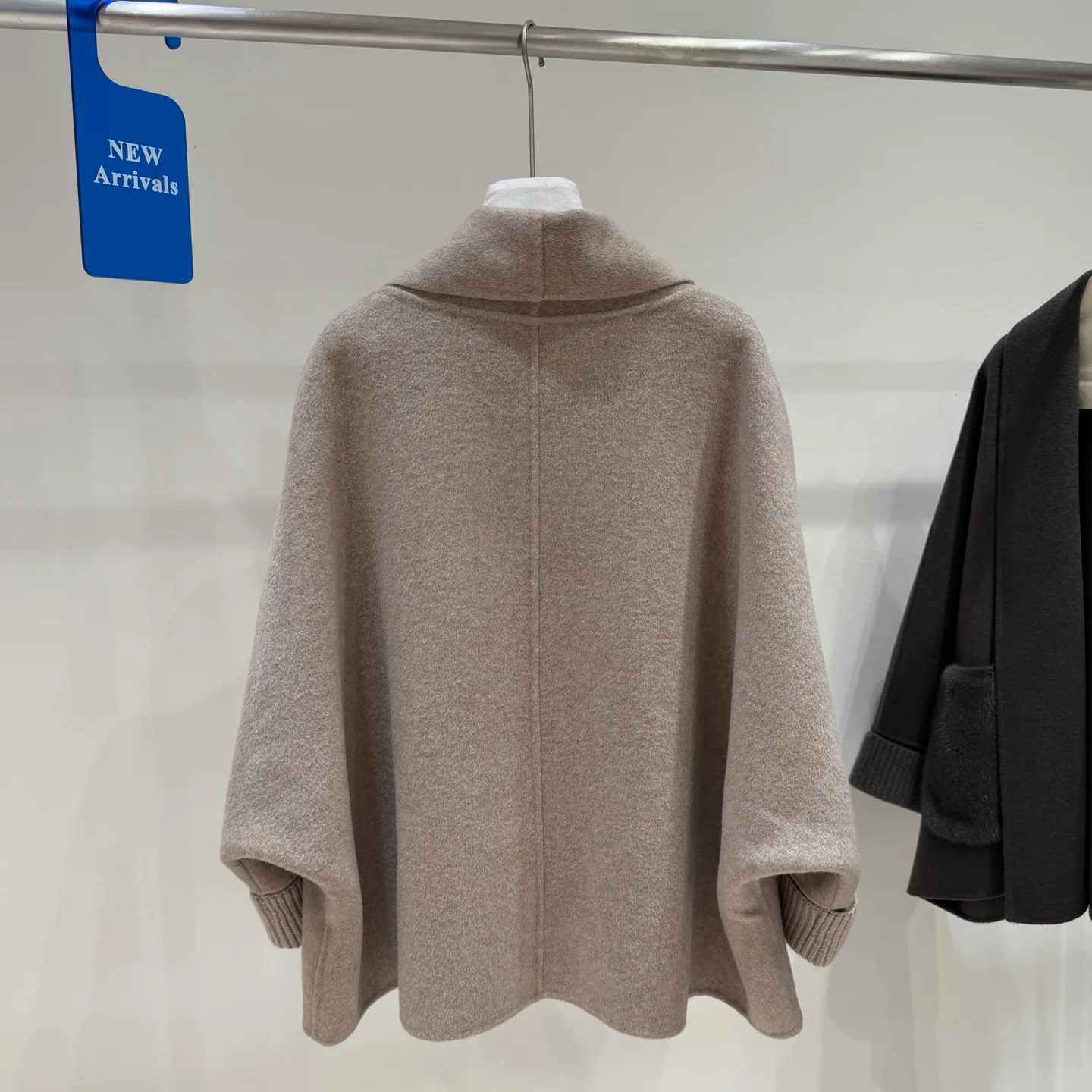 Пальто Женские Loro Piana 18605681