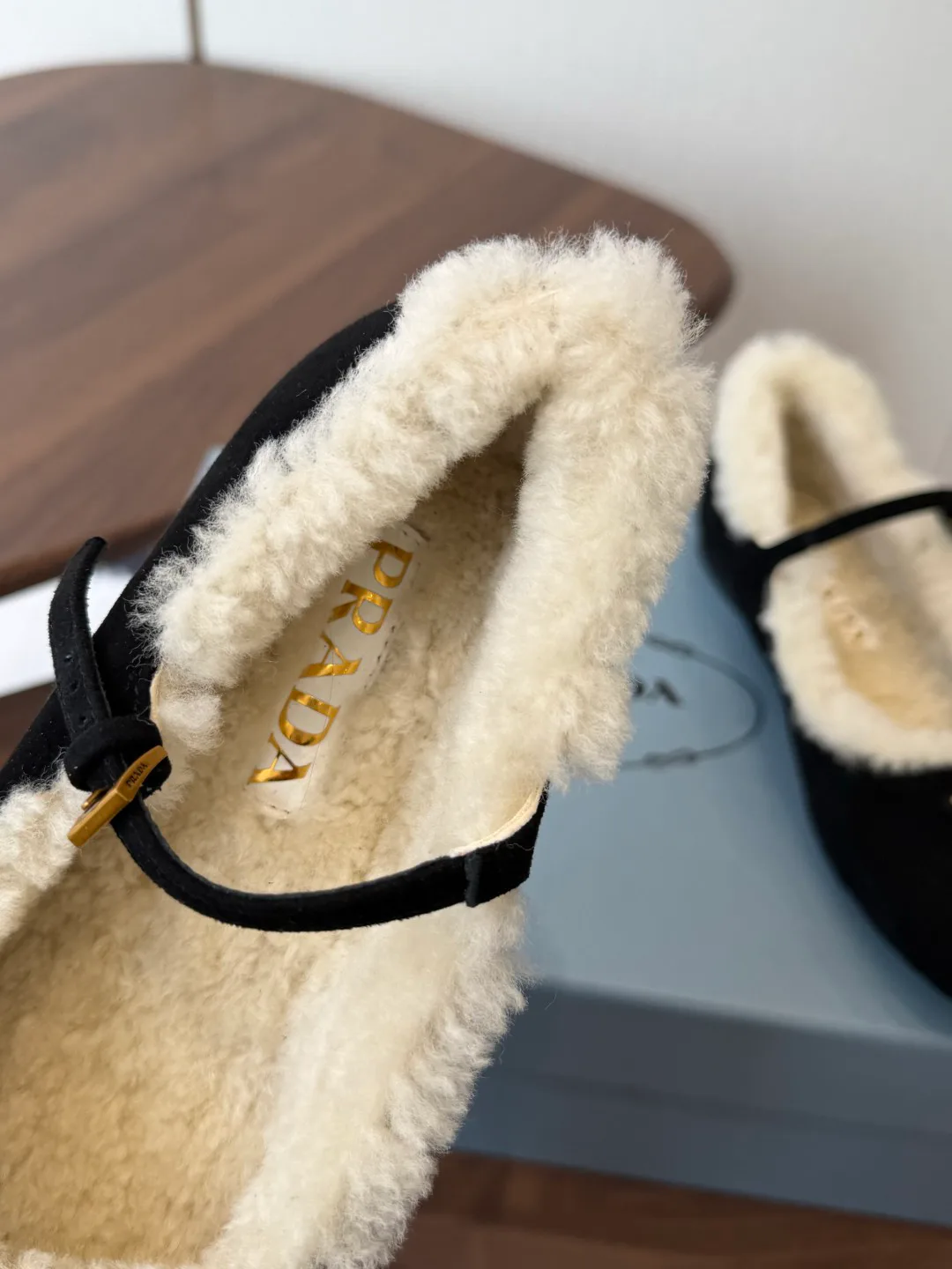 Туфли Женские Prada 18833595