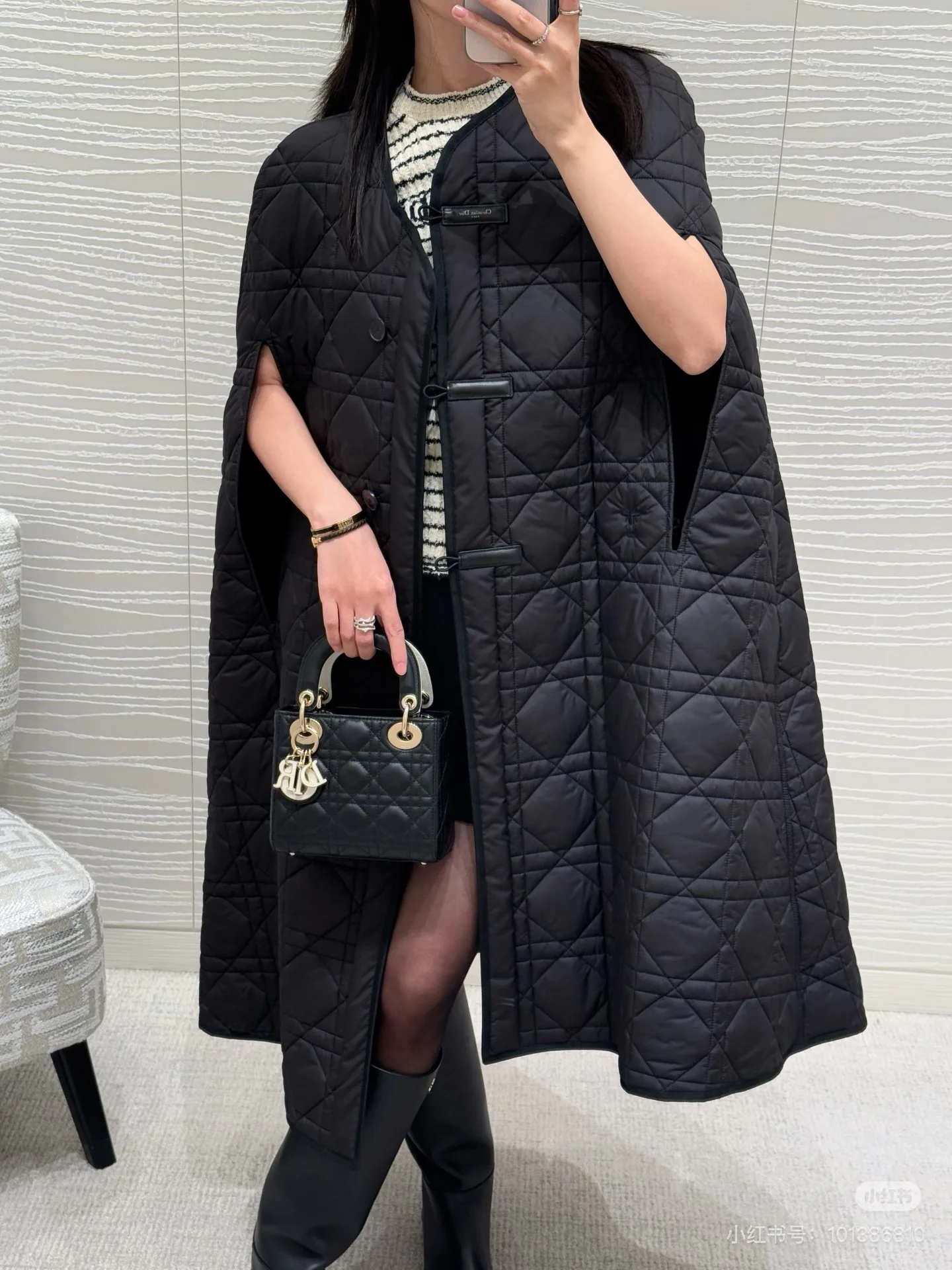 Пальто Женские Christian Dior 18106500